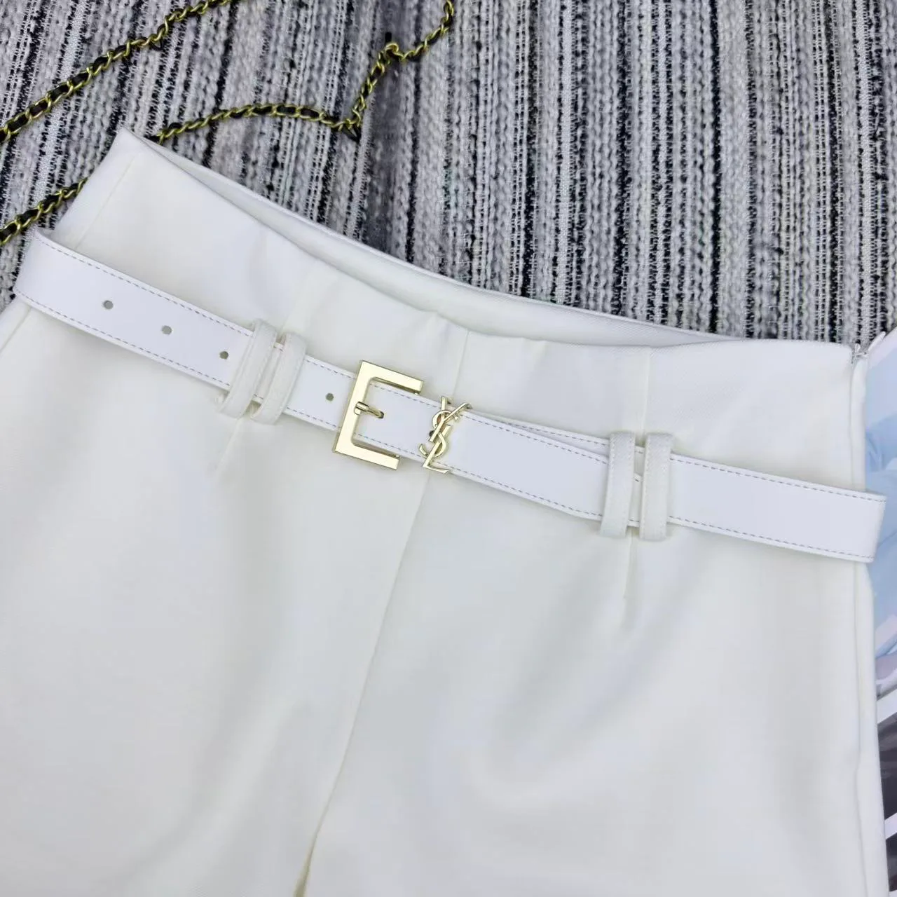 Шорты Женские Saint Laurent 11660463