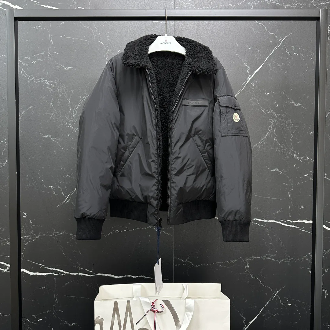 Куртки И Пуховики Мужские Moncler 5059489