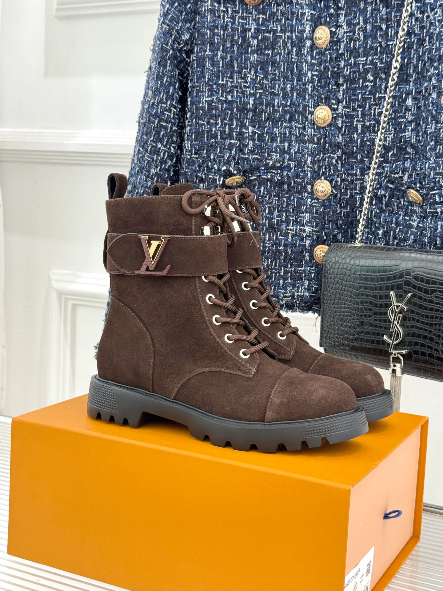 Ботинки Женские Louis Vuitton 19706857