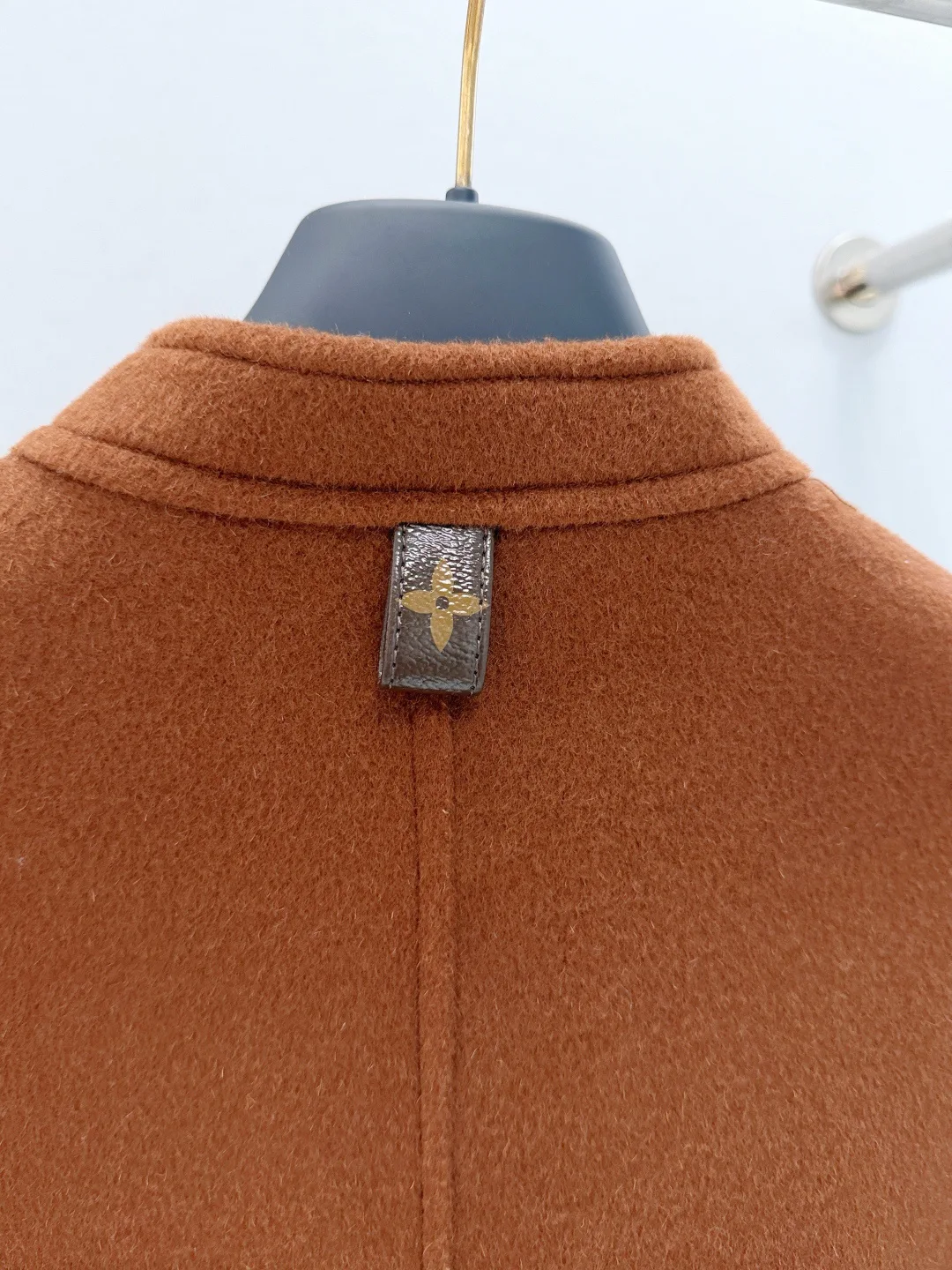 Пальто Женские Louis Vuitton 19082139