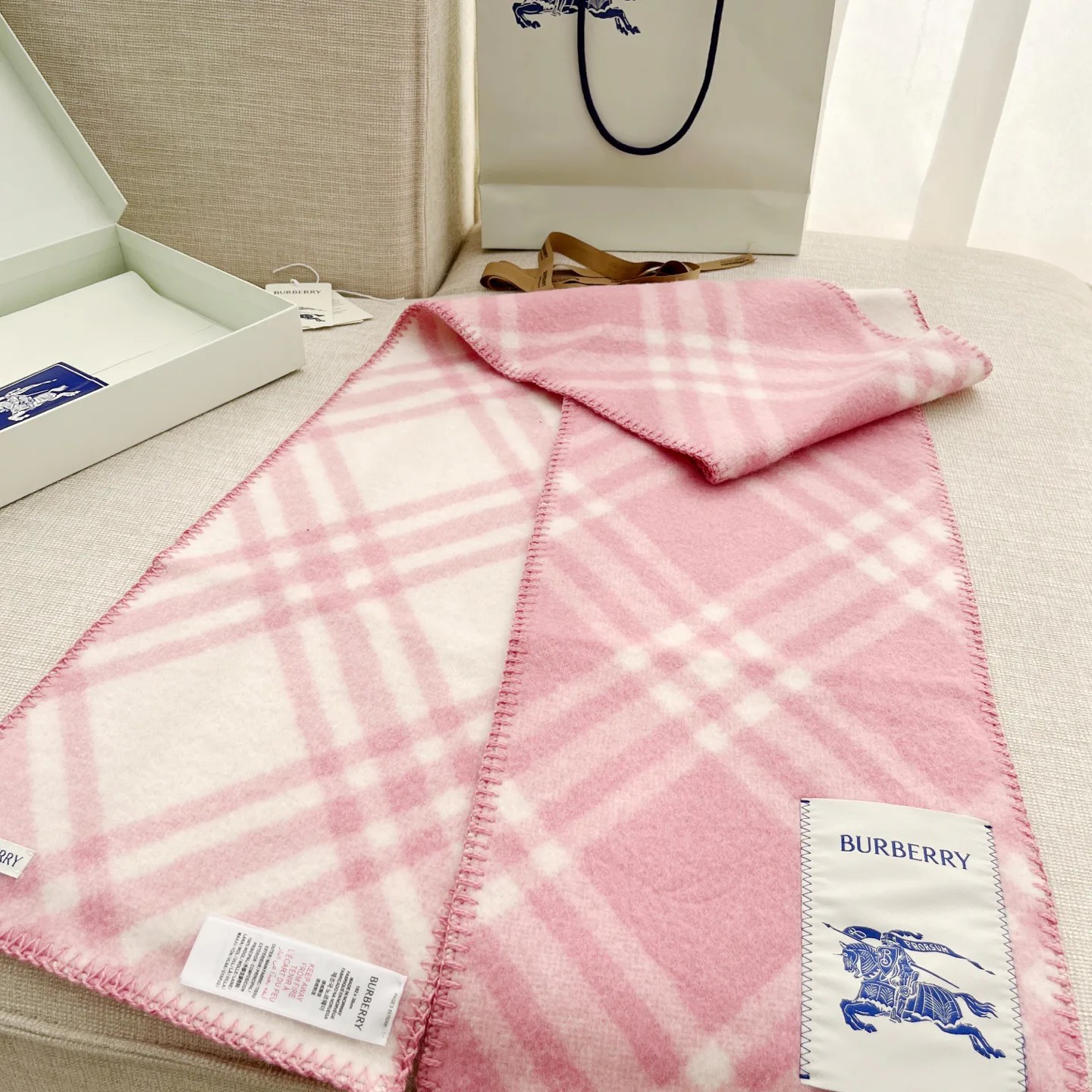 Шарфы Burberry 89469