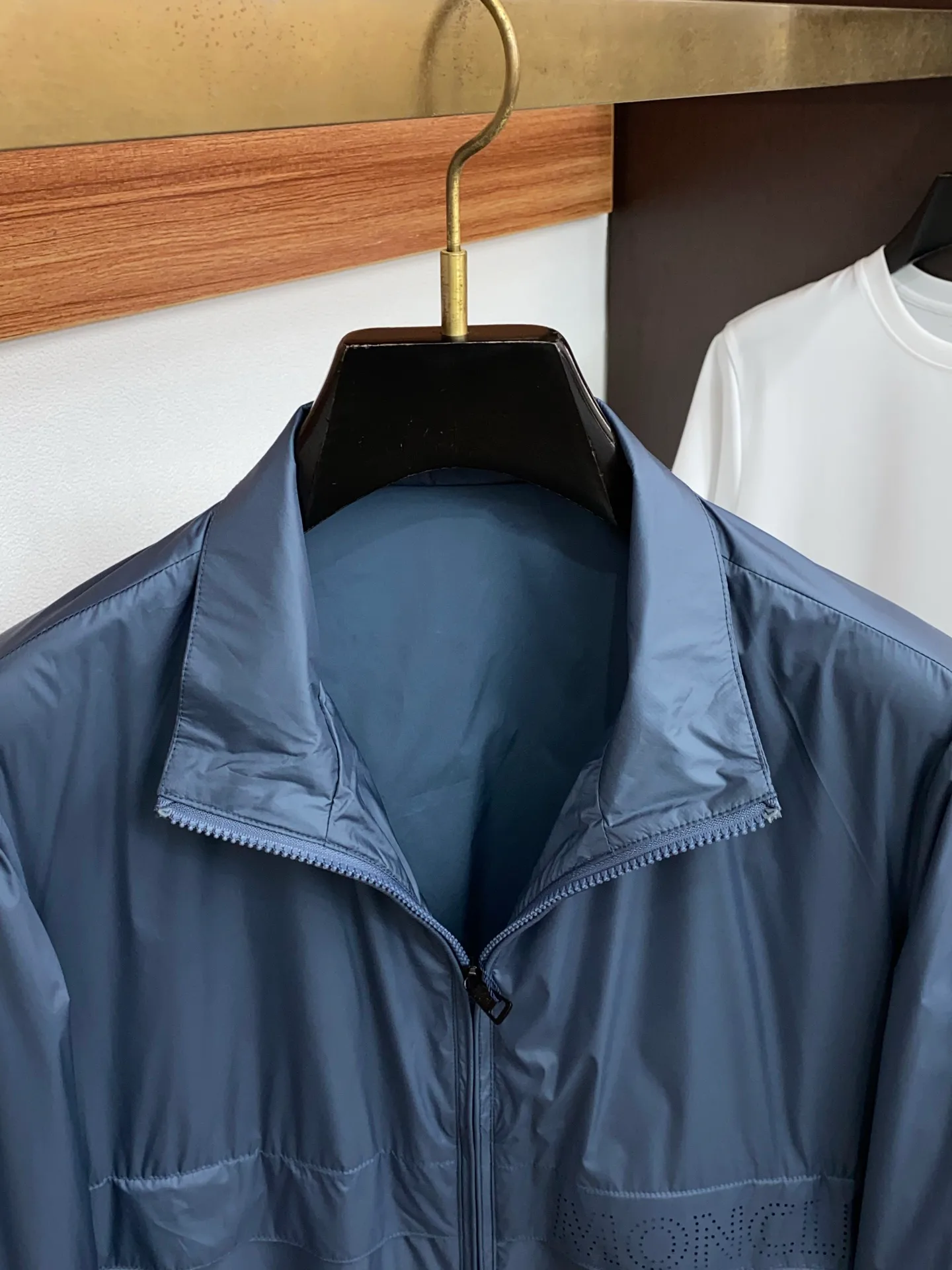Куртки И Пуховики Мужские Moncler 11790542