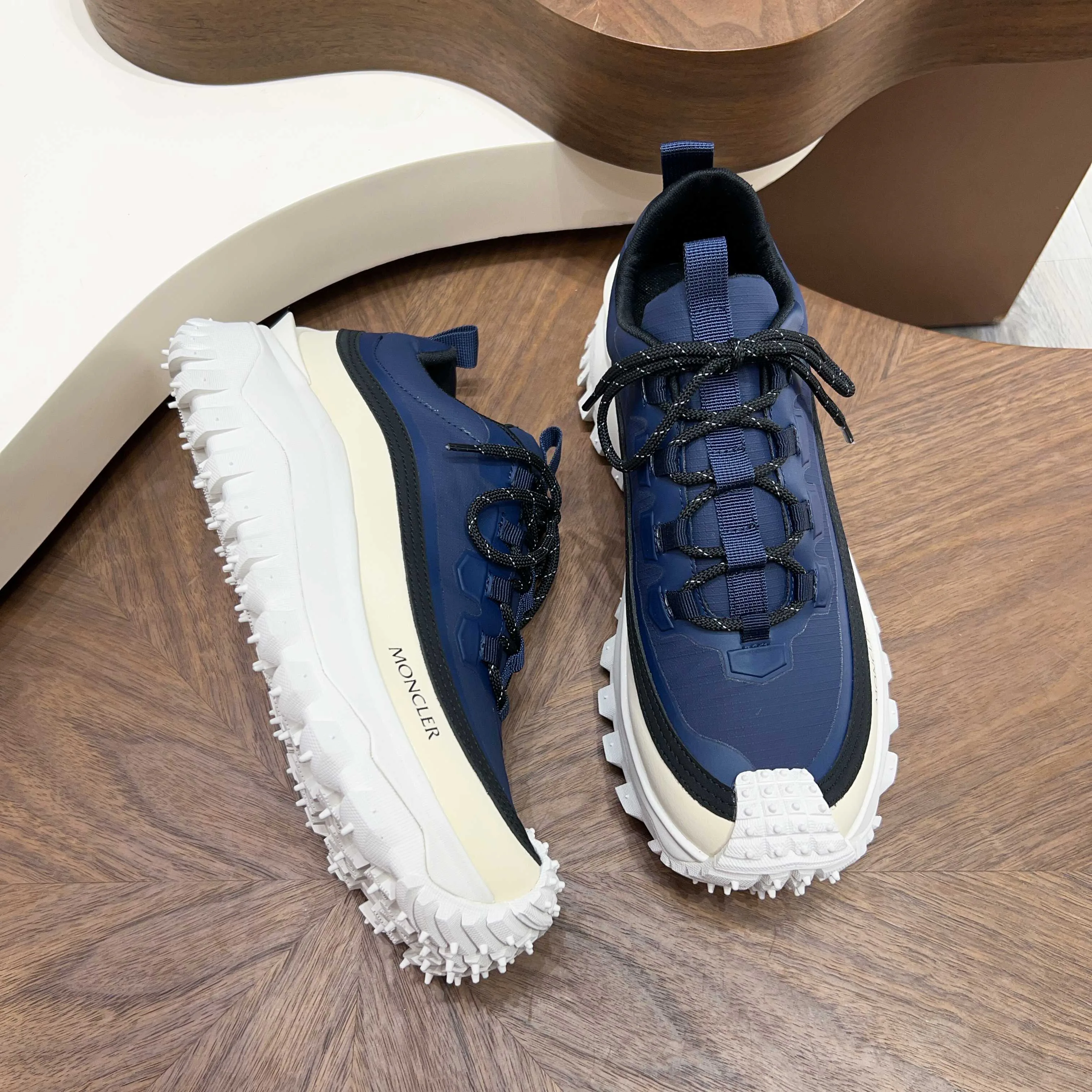 Кроссовки Мужские Moncler 18116761