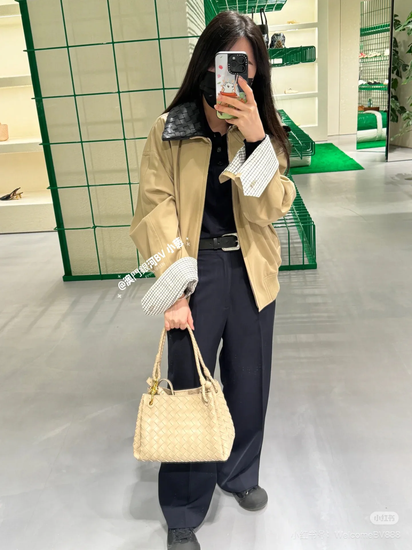Куртки И Пуховики Женские Bottega Veneta 18501593