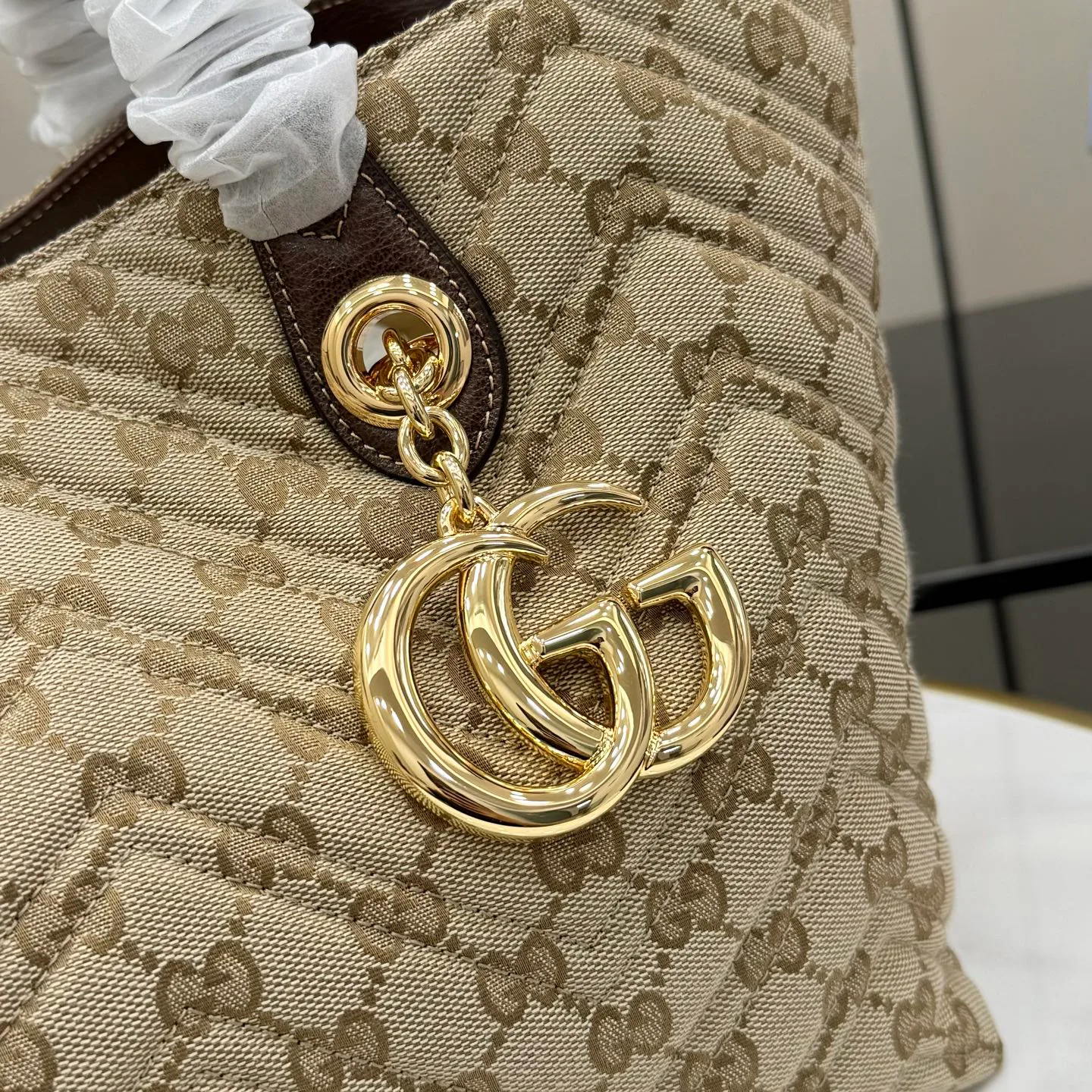 Классические Сумки Женские Gucci 11703965