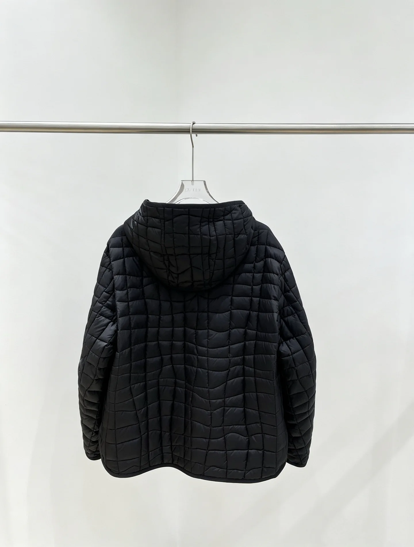 Куртки И Пуховики Женские Moncler 18849943
