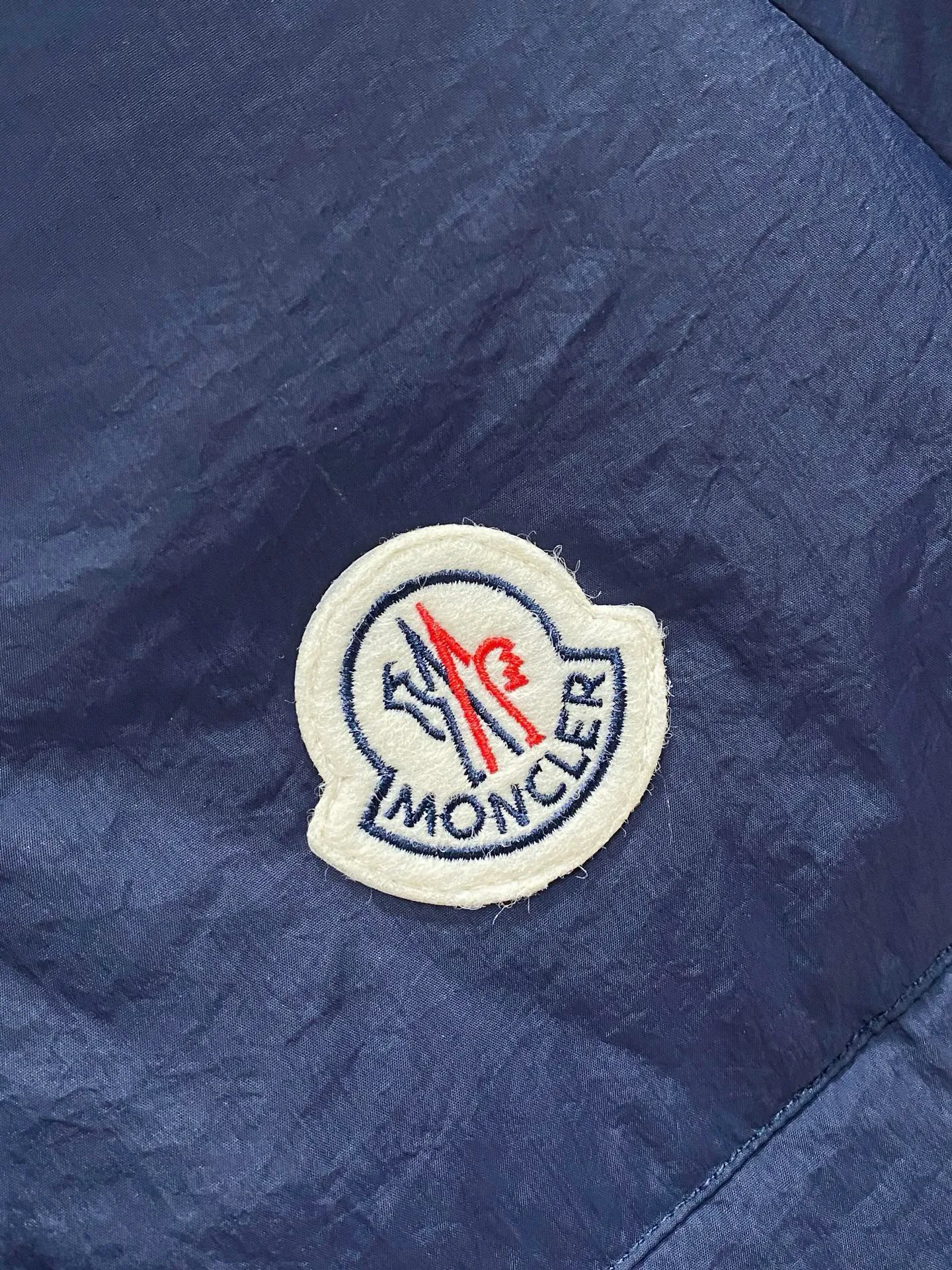 Куртки И Пуховики Мужские Moncler 619017