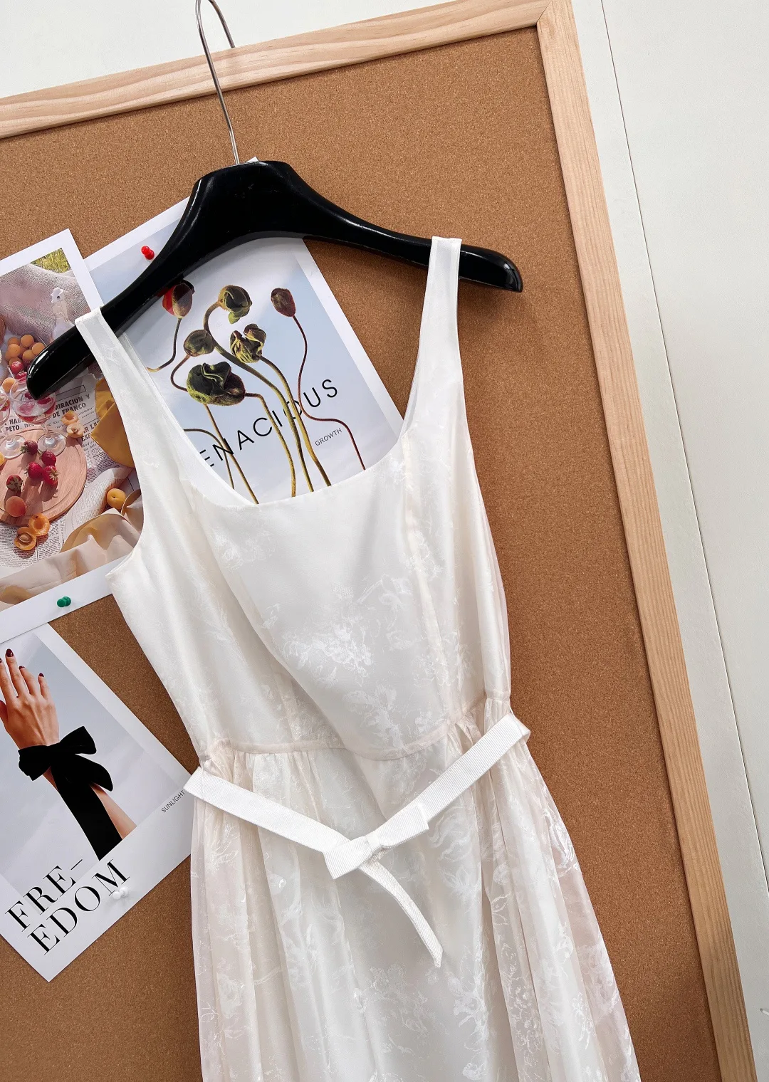 Платья Женские Christian Dior 13471638