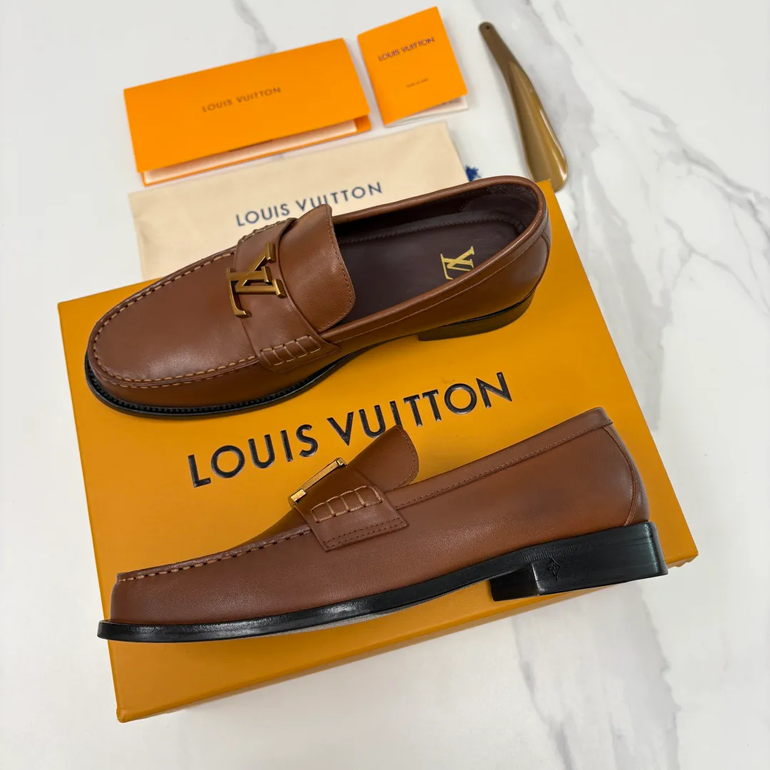 Лоферы И Туфли Мужские Louis Vuitton 18139702