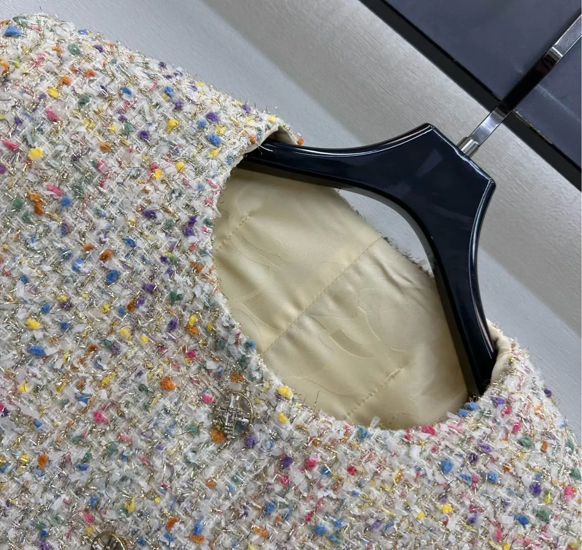 Жакеты Женские Chanel 11049392