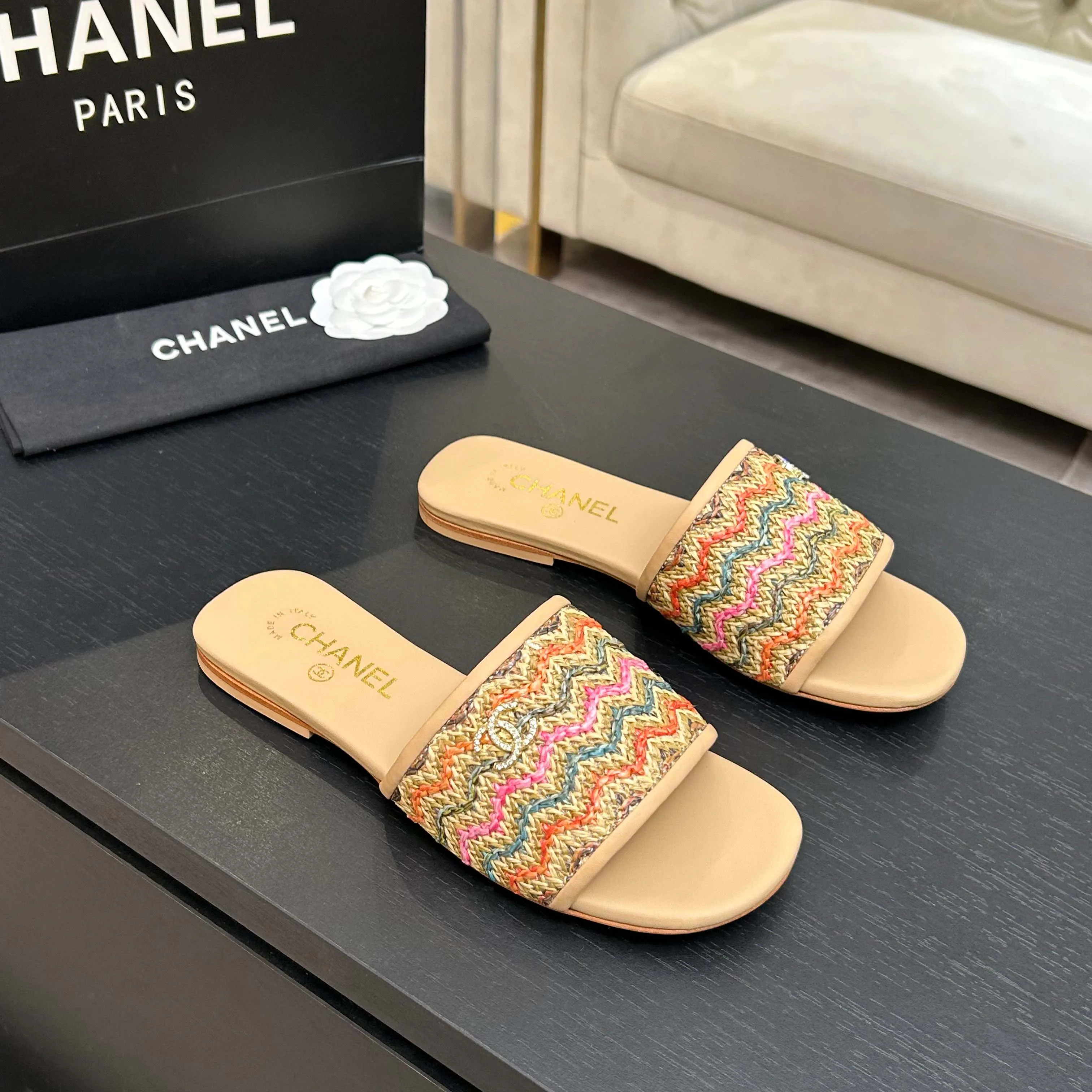 Шлепанцы Женские Chanel 10611365