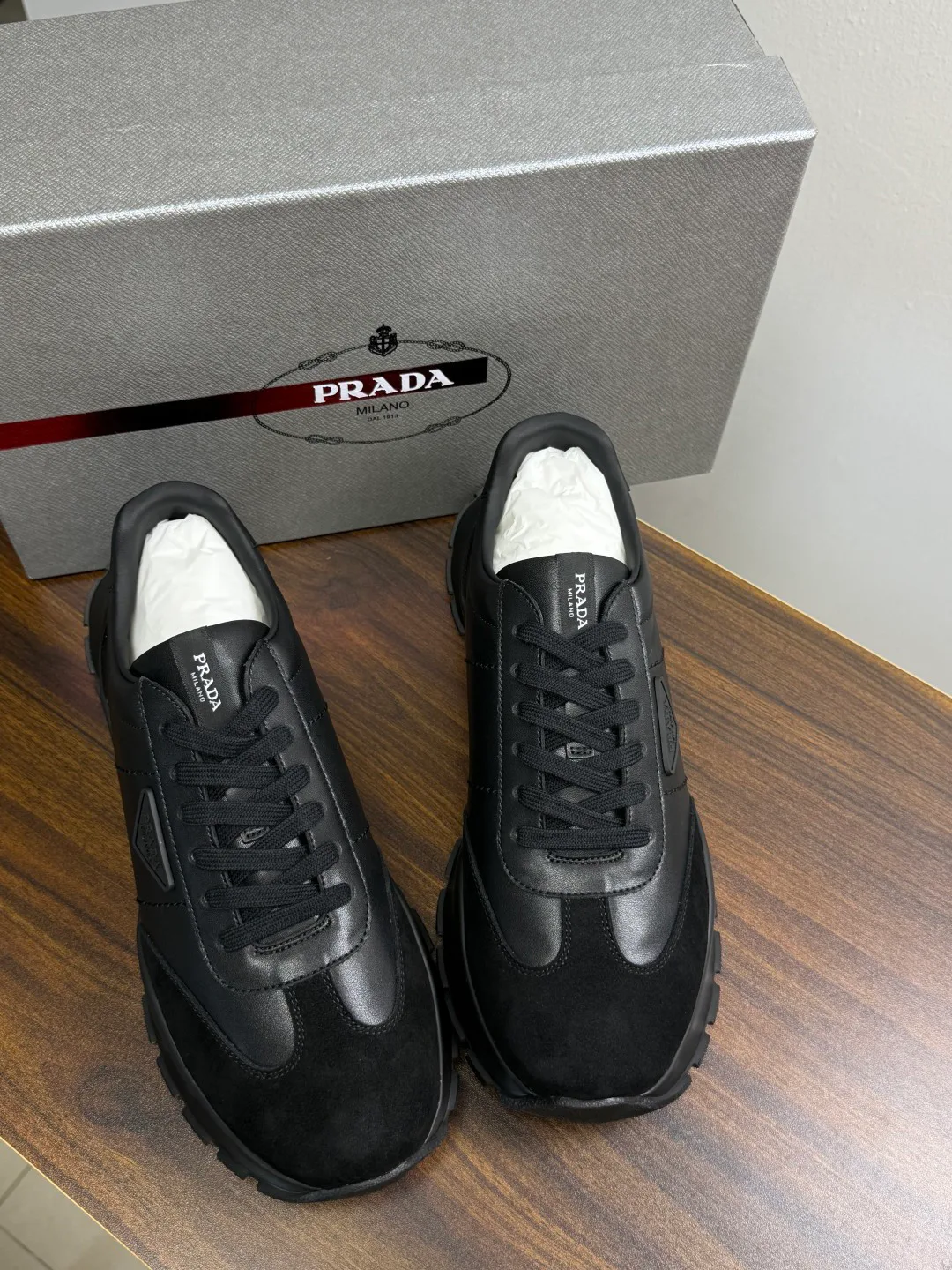 Кроссовки Мужские Prada 19623446