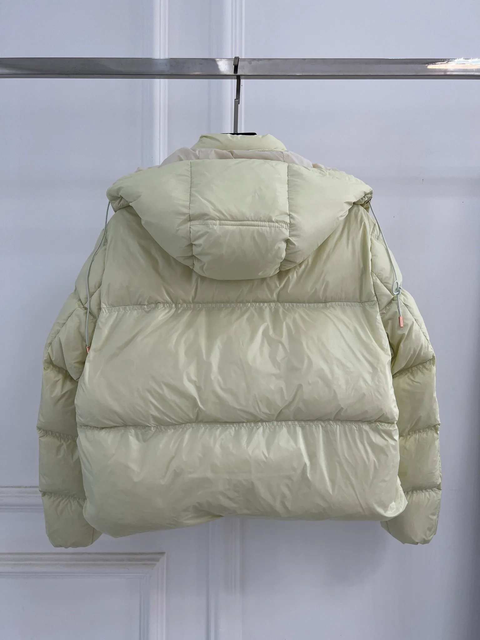 Куртки И Пуховики Женские Moncler 18416182