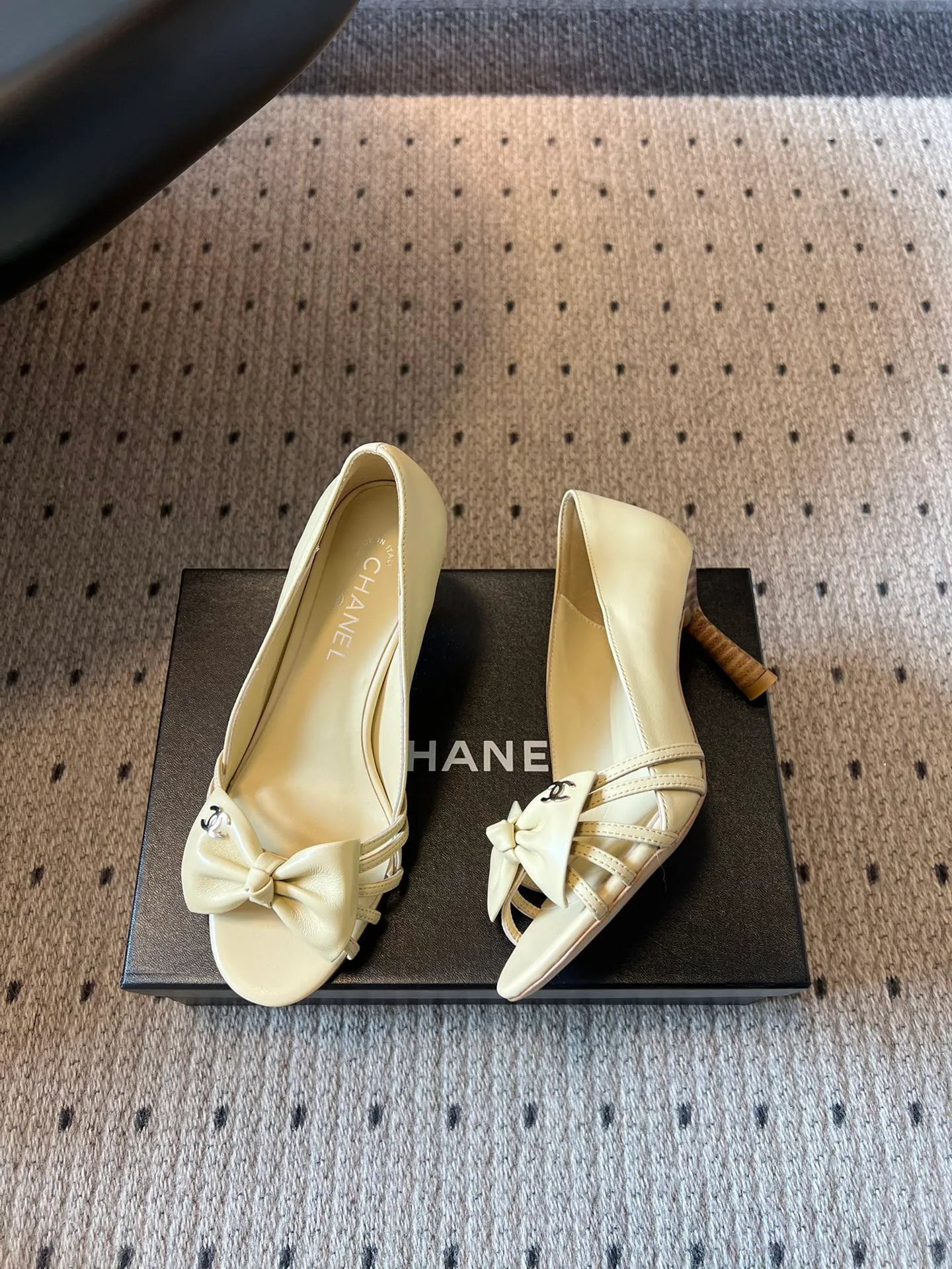 Босоножки Женские Chanel 13553269