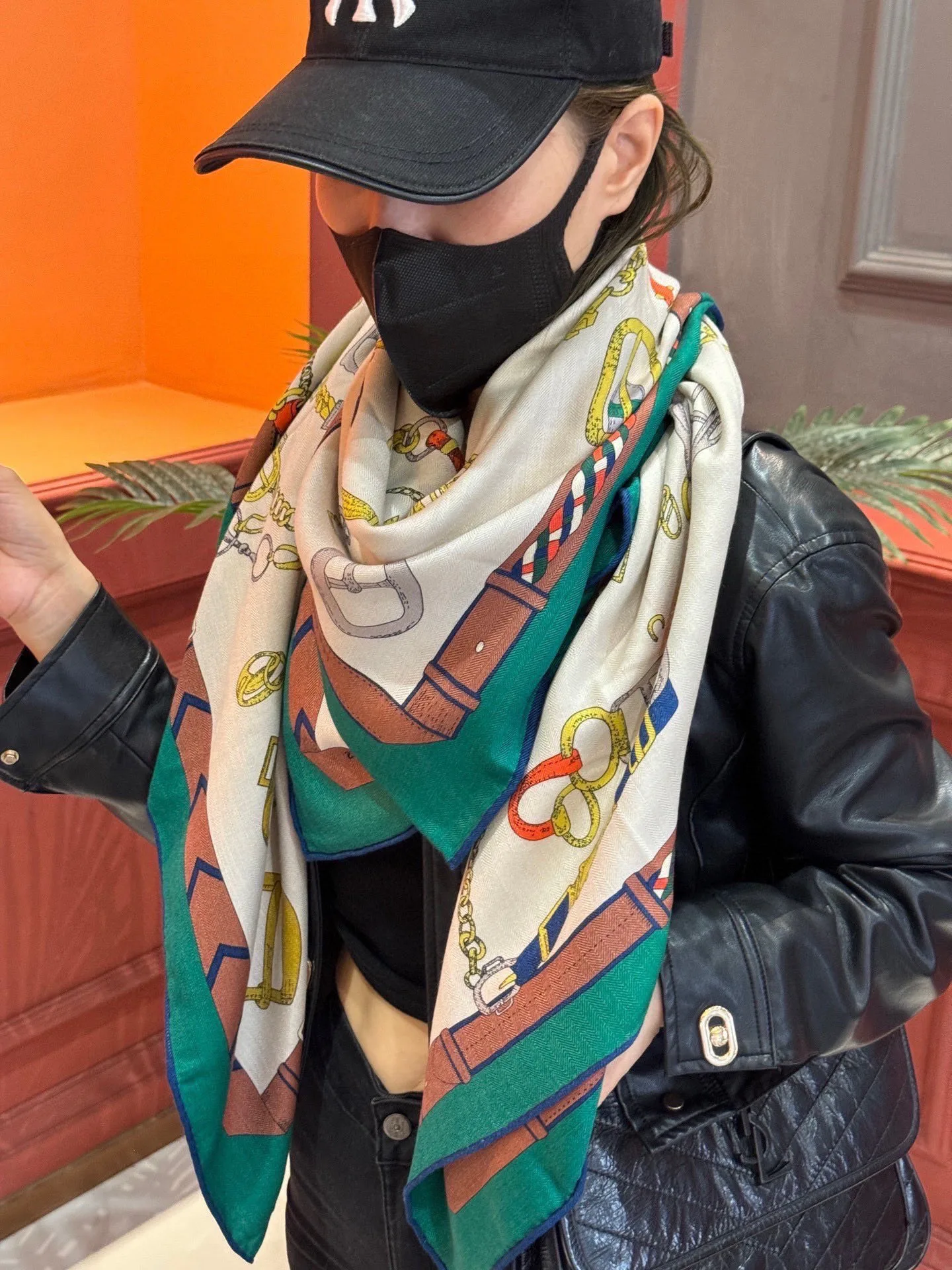 Платки Hermes 13040082