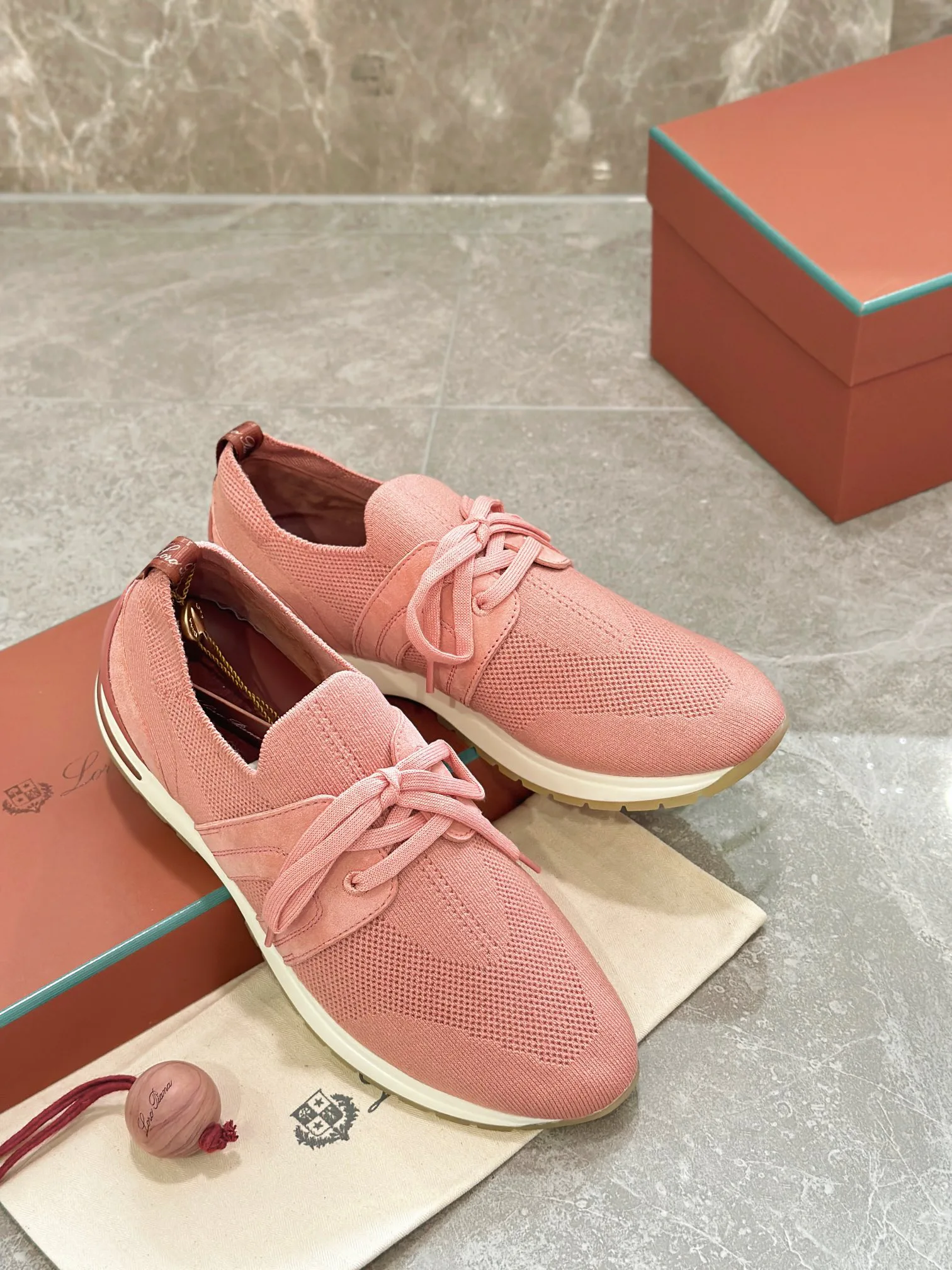 Кроссовки Женские Loro Piana 21676