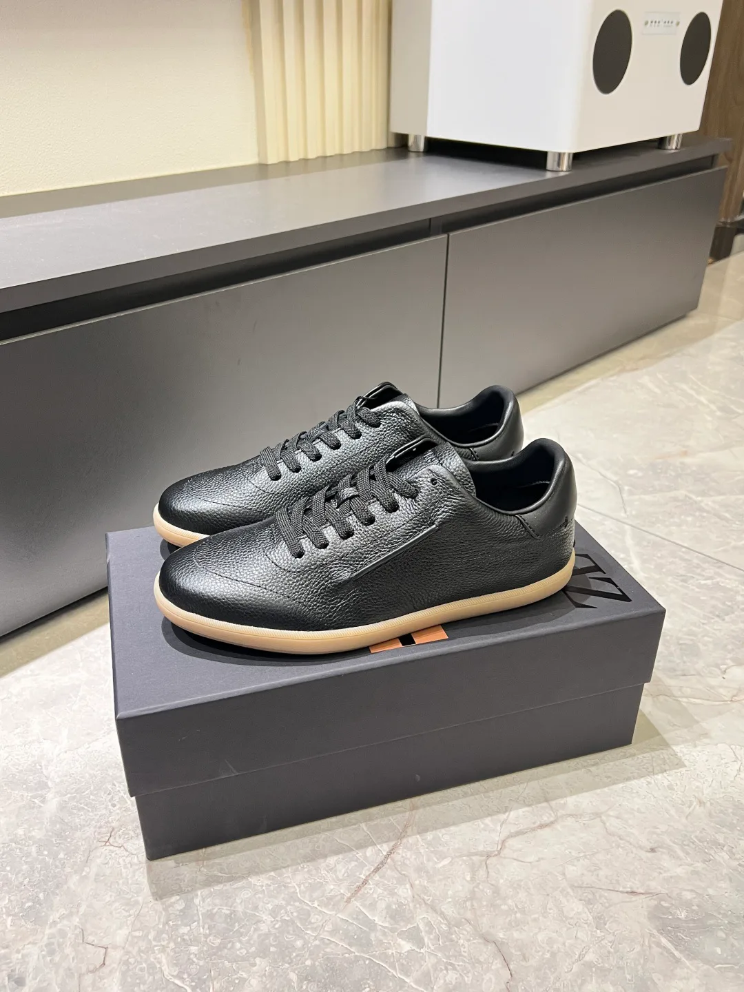 Кроссовки Женские Zegna 18514874