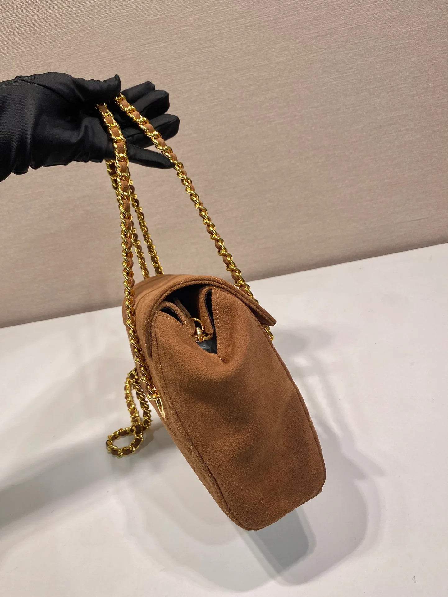 Классические Сумки Женские Prada 11336035