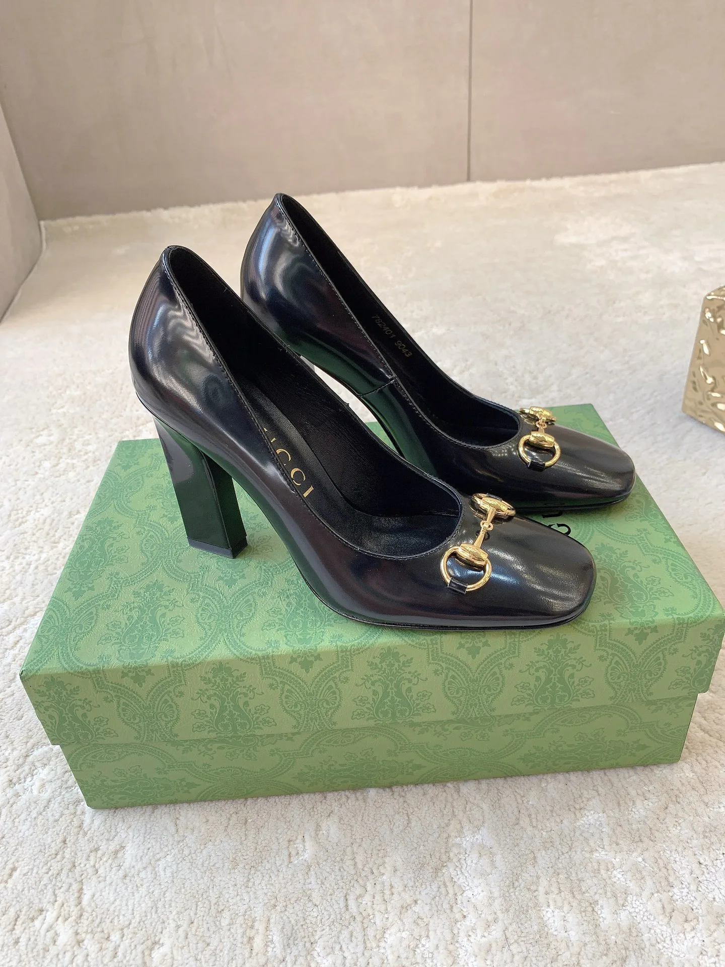 Туфли Женские Gucci 819751