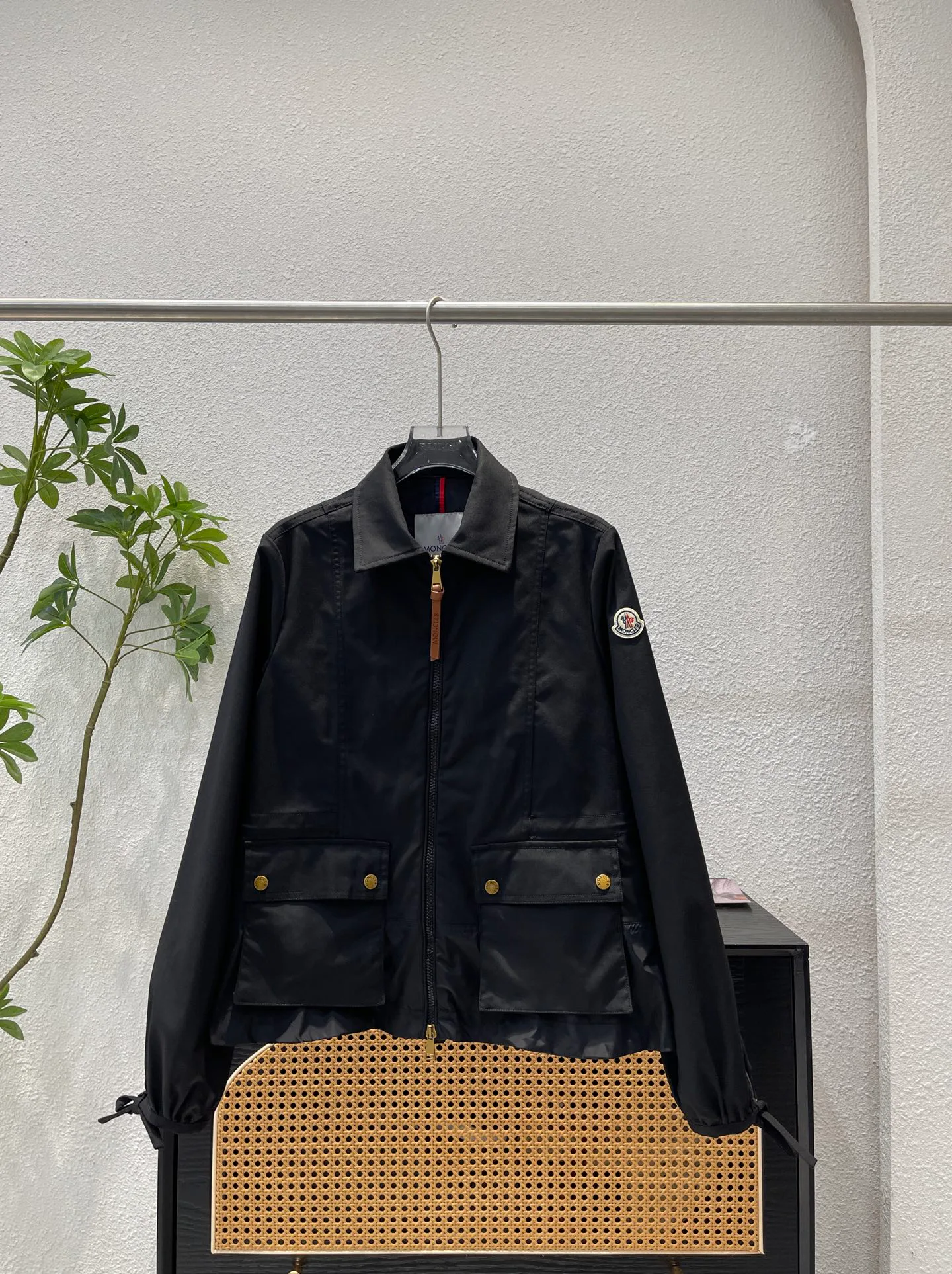 Куртки И Пуховики Женские Moncler 18761123
