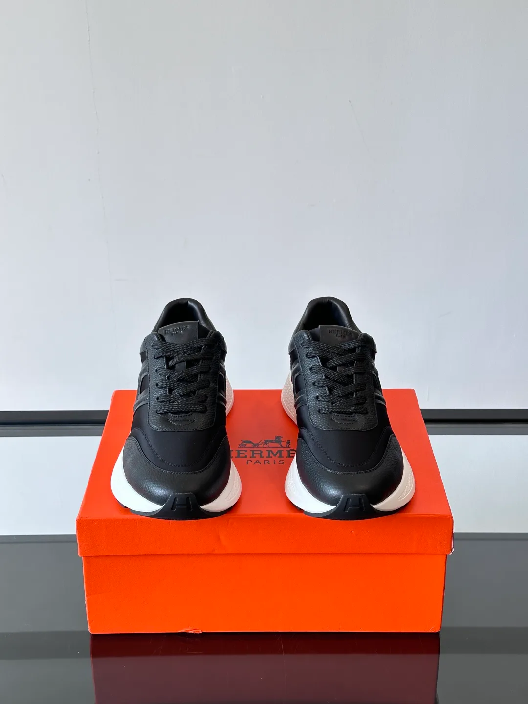 Кроссовки Мужские Hermes 17906829