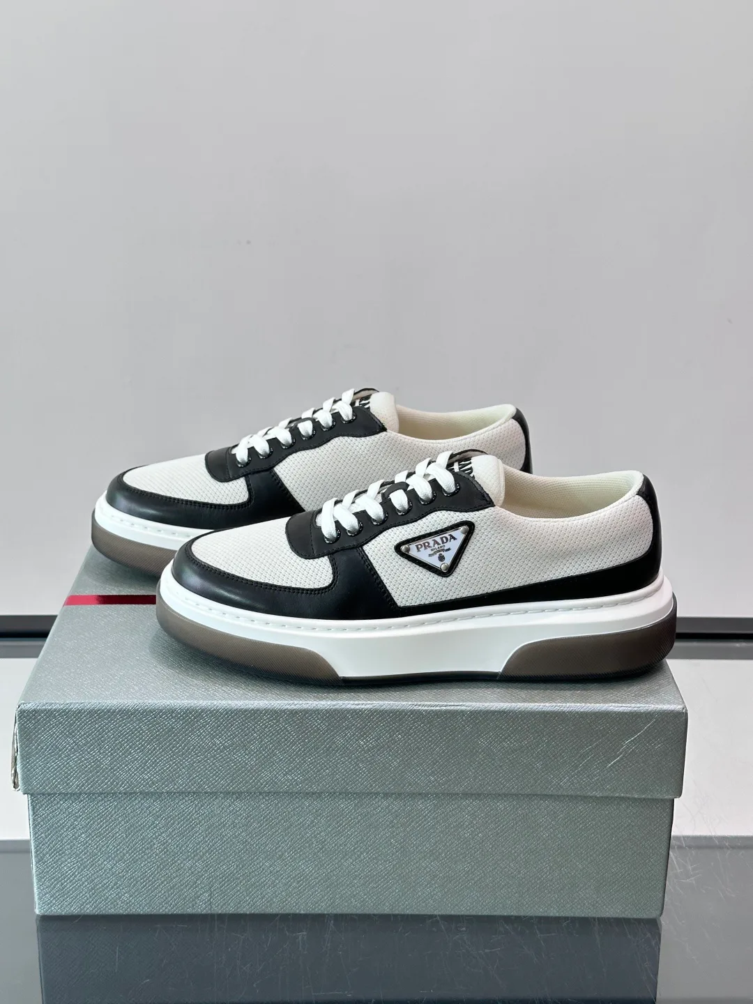 Кроссовки Мужские Prada 17913726