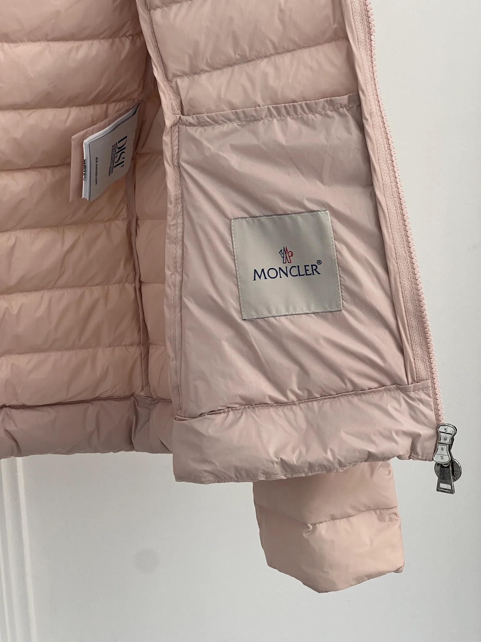 Куртки И Пуховики Женские Moncler 18416163