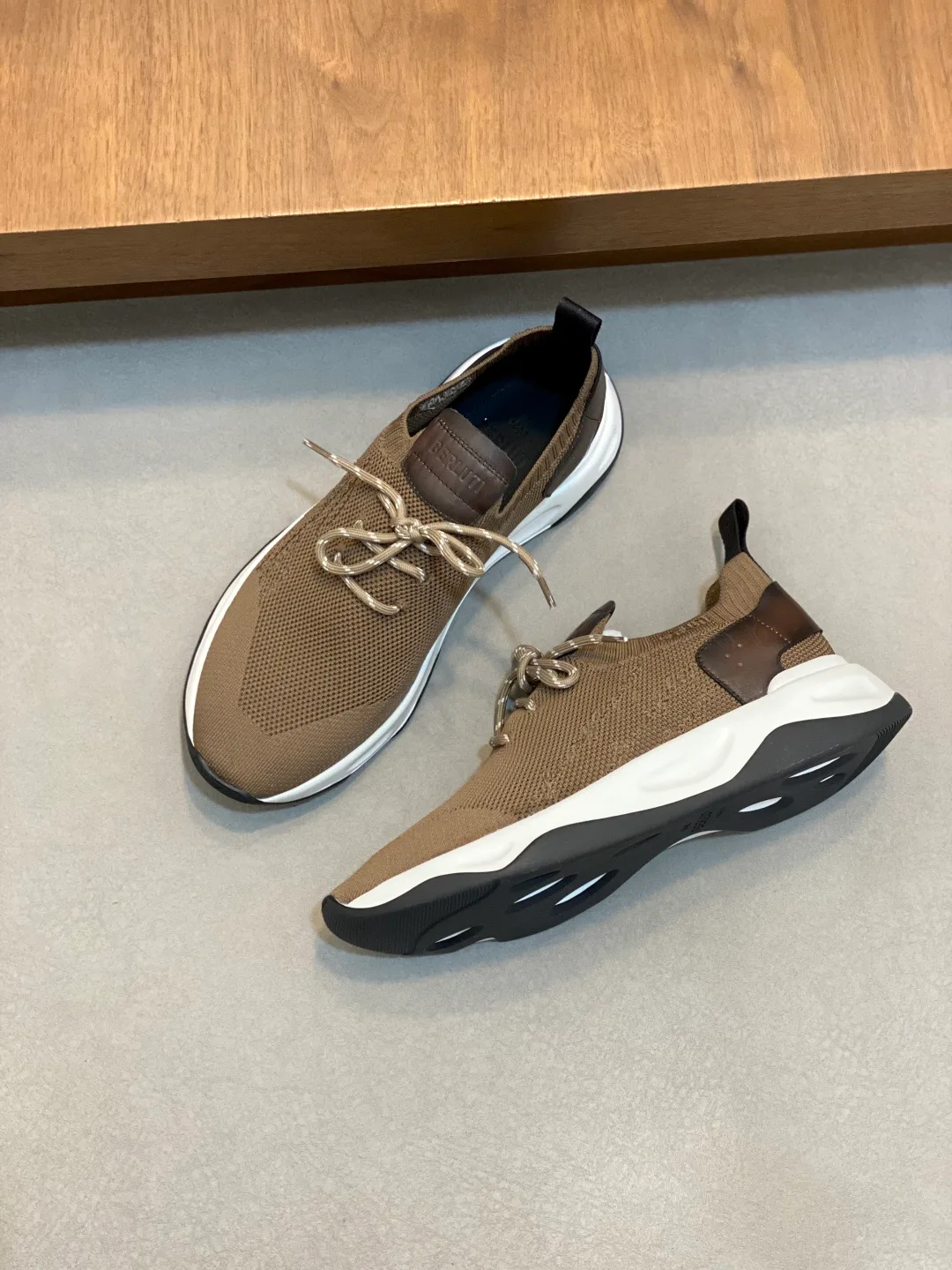 Кроссовки Мужские Berluti 289764