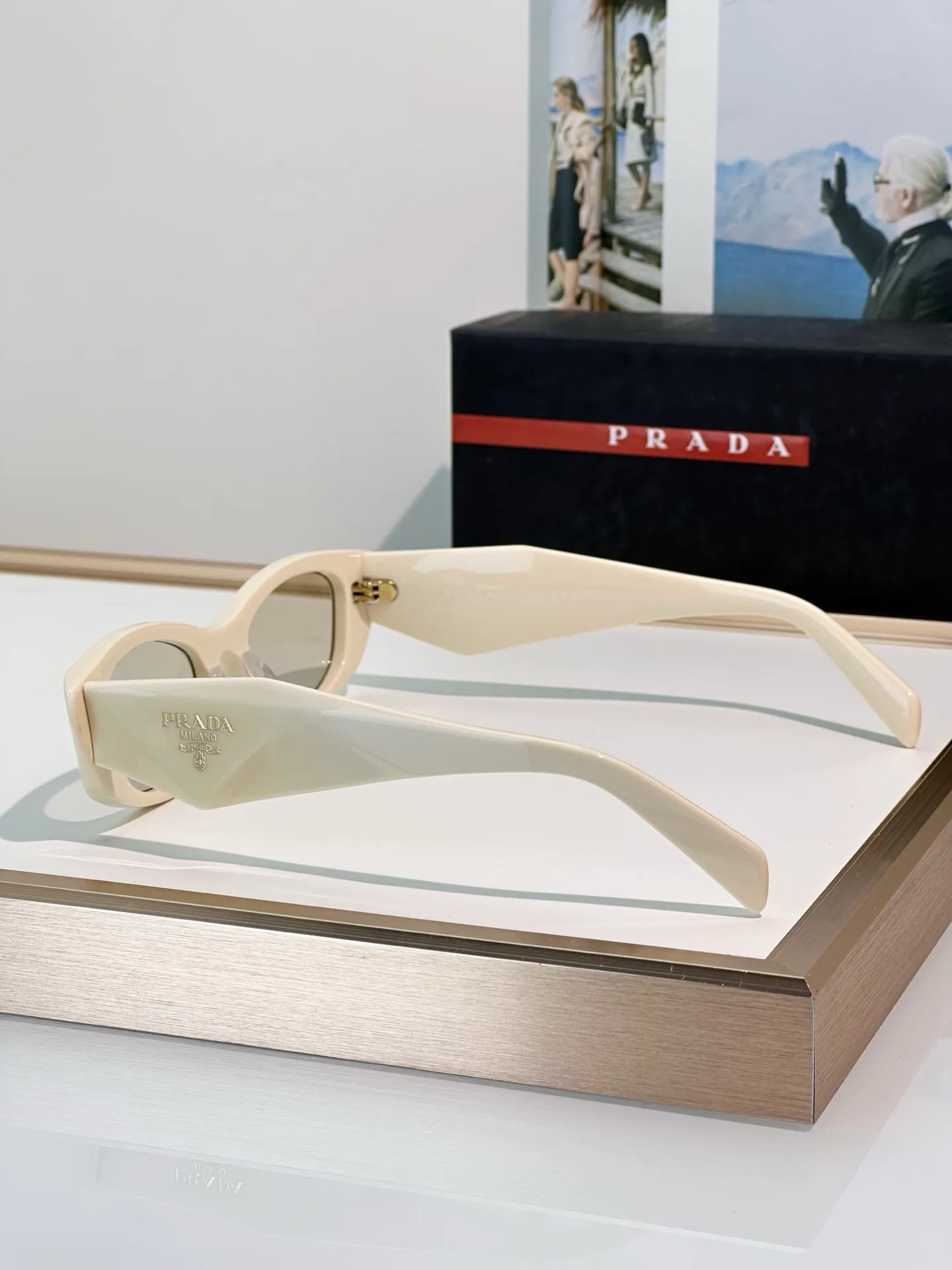 Очки Prada 13169209