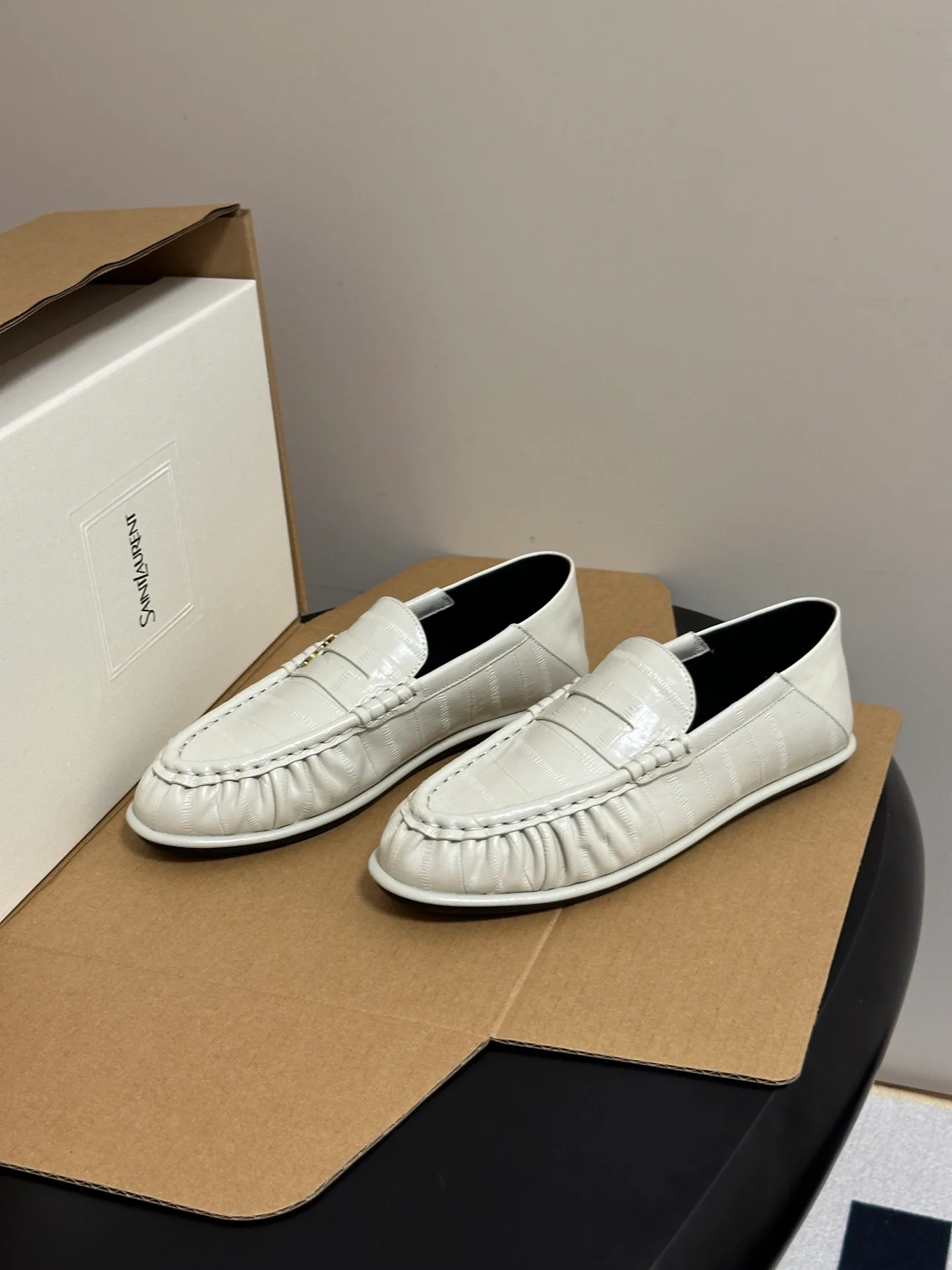 Лоферы И Мокасины Женские Saint Laurent 18049117