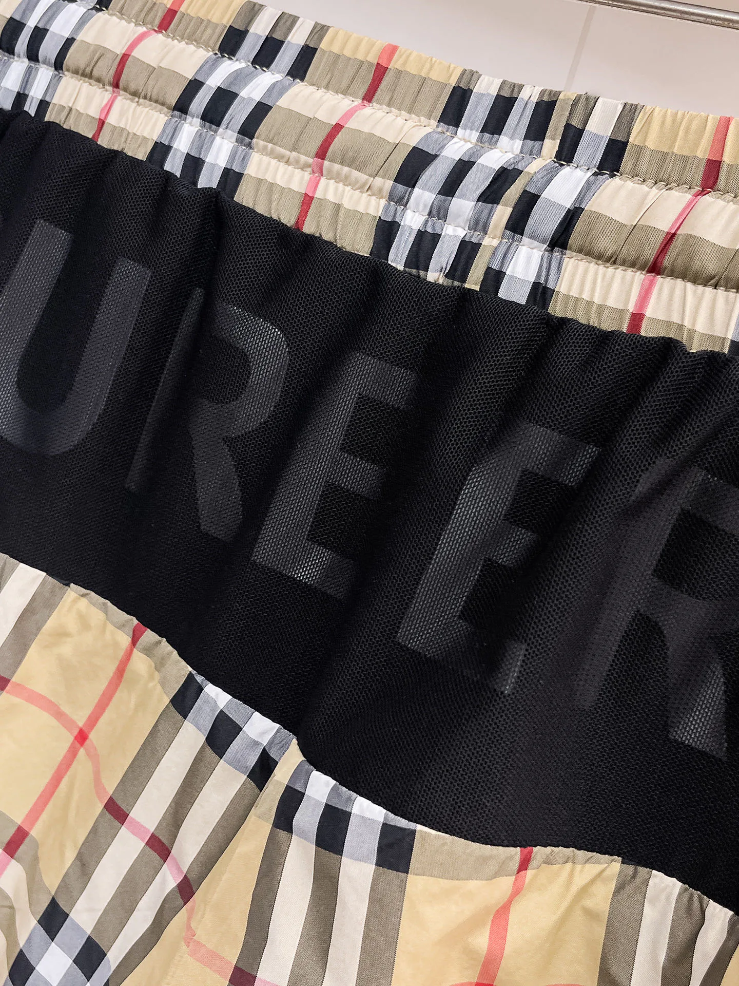 Шорты Мужские Burberry 13417558