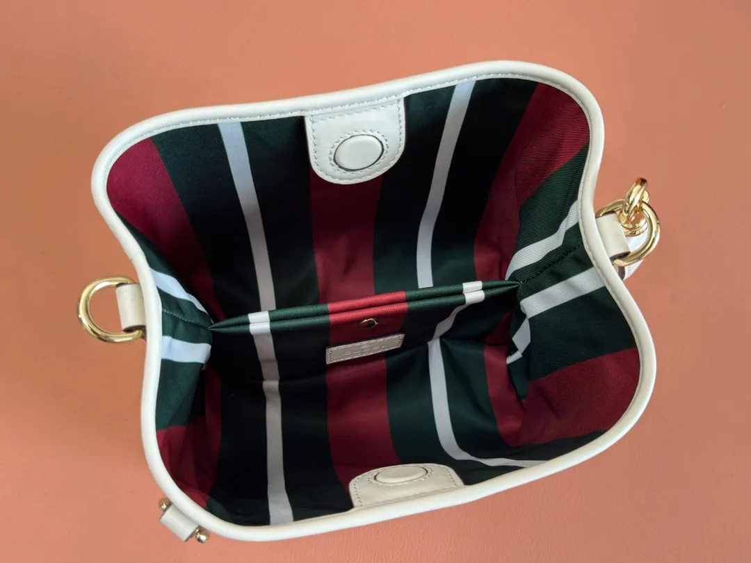 Классические Сумки Женские Gucci 11565795