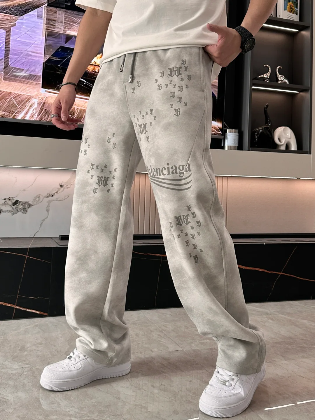 Брюки Мужские Balenciaga 13169963