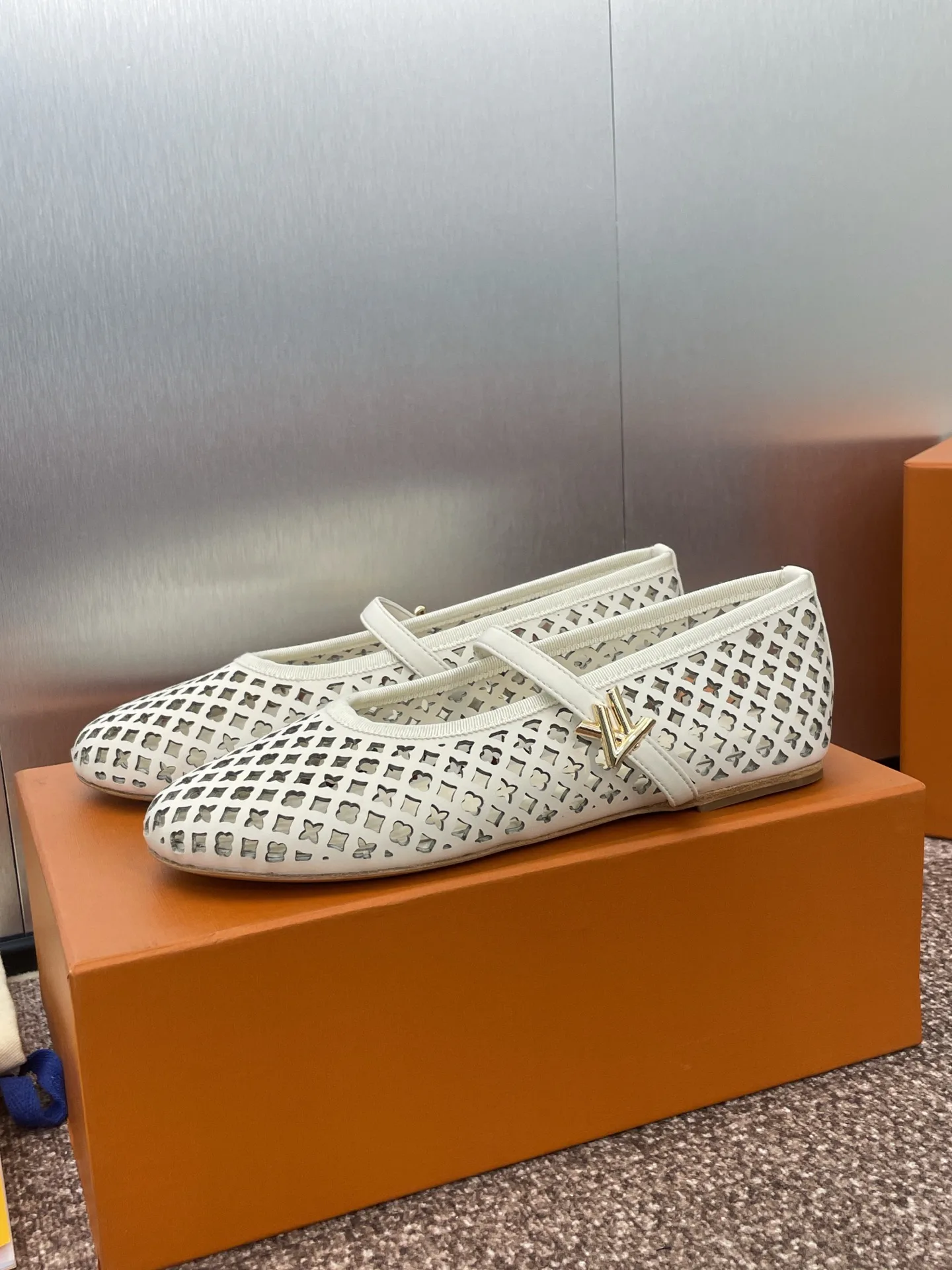 Туфли Женские Louis Vuitton 13346518
