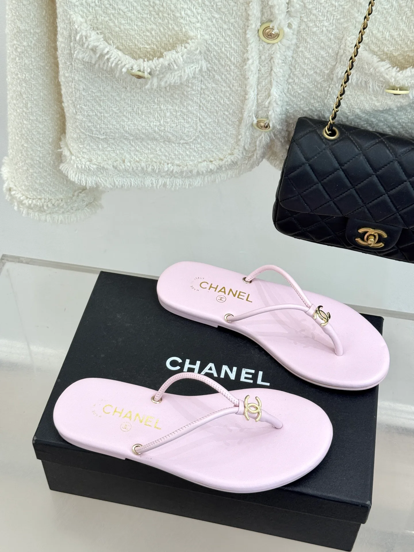 Шлепанцы Женские Chanel 11646715