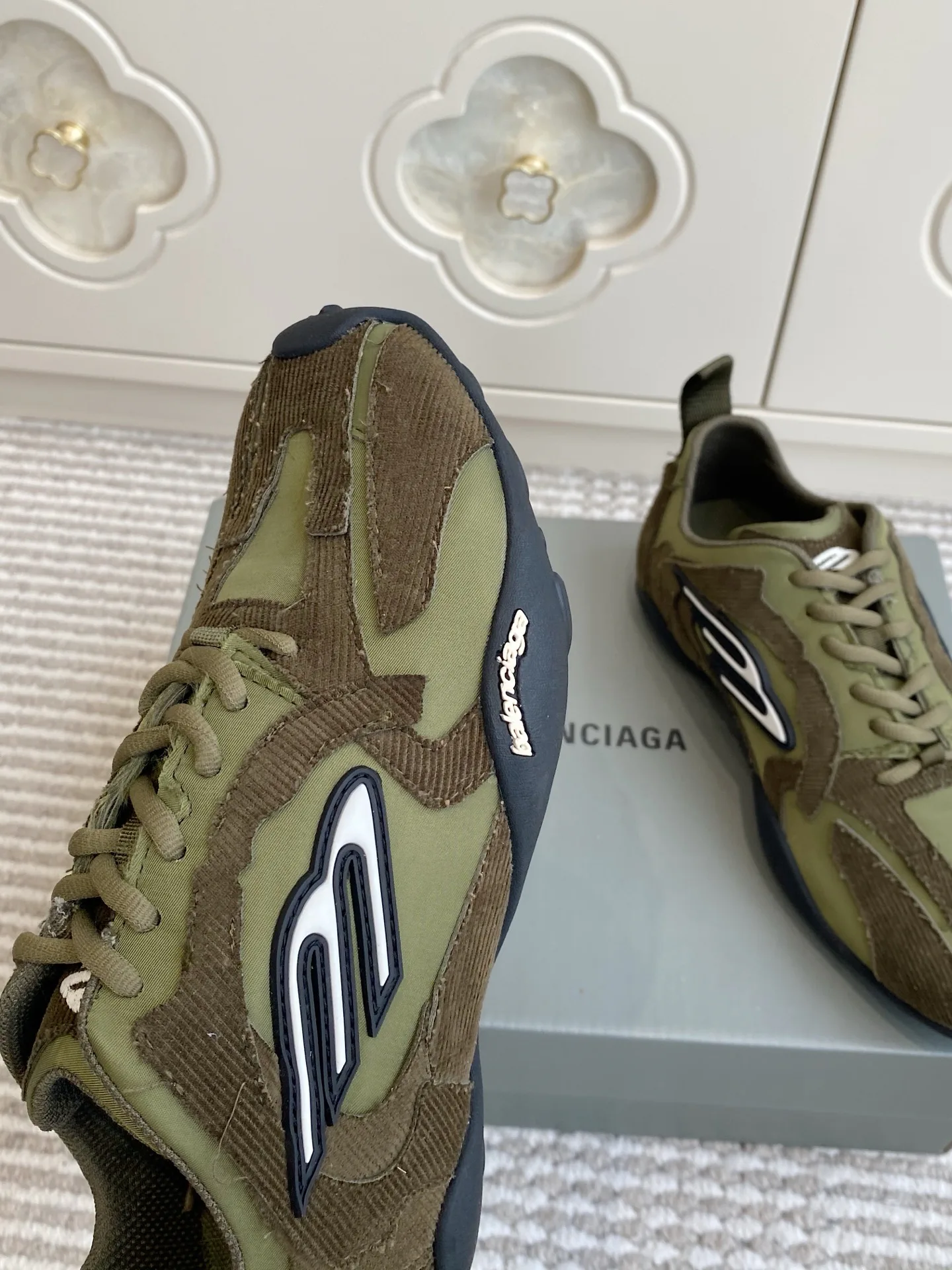 Кроссовки Женские Balenciaga 11238016