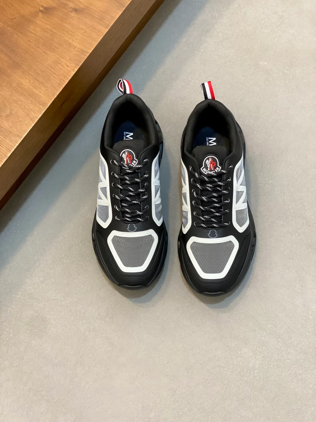 Кроссовки Мужские Moncler 18118864
