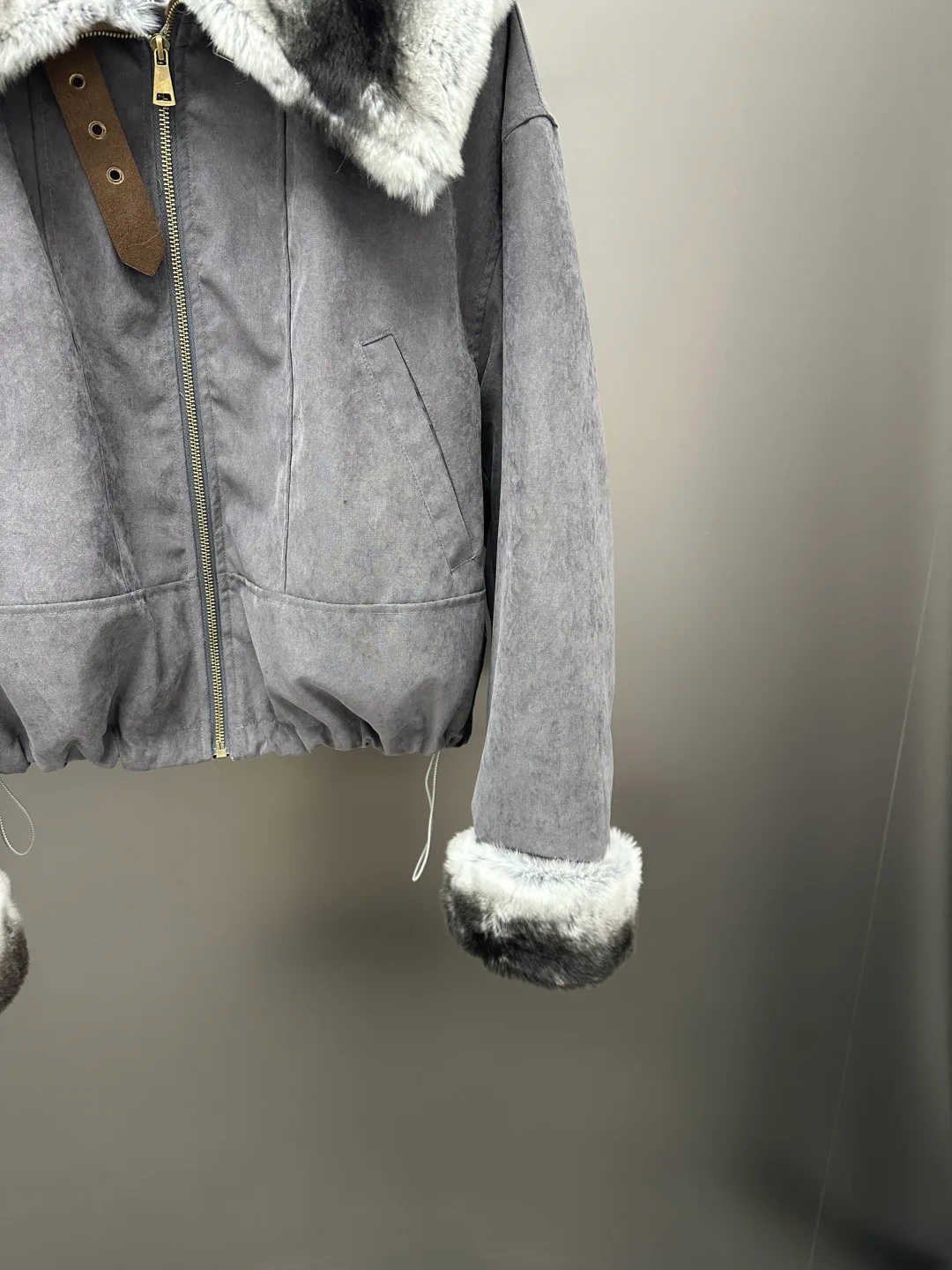 Куртки И Пуховики Женские Max Mara 18702429
