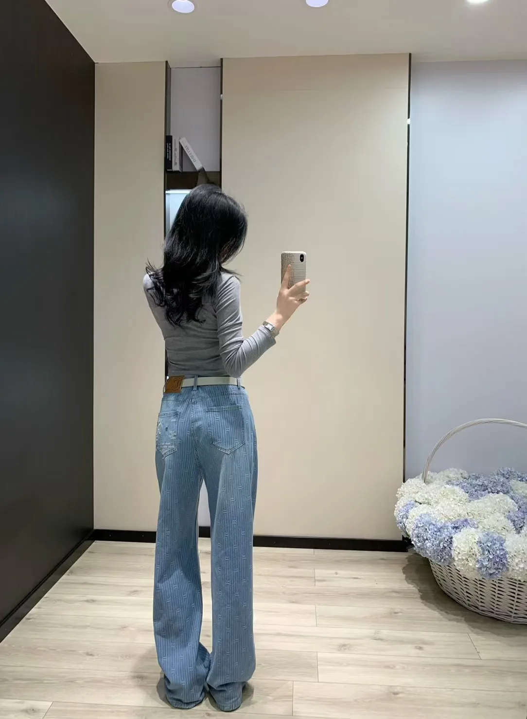 Джинсы Женские Chanel 10288365