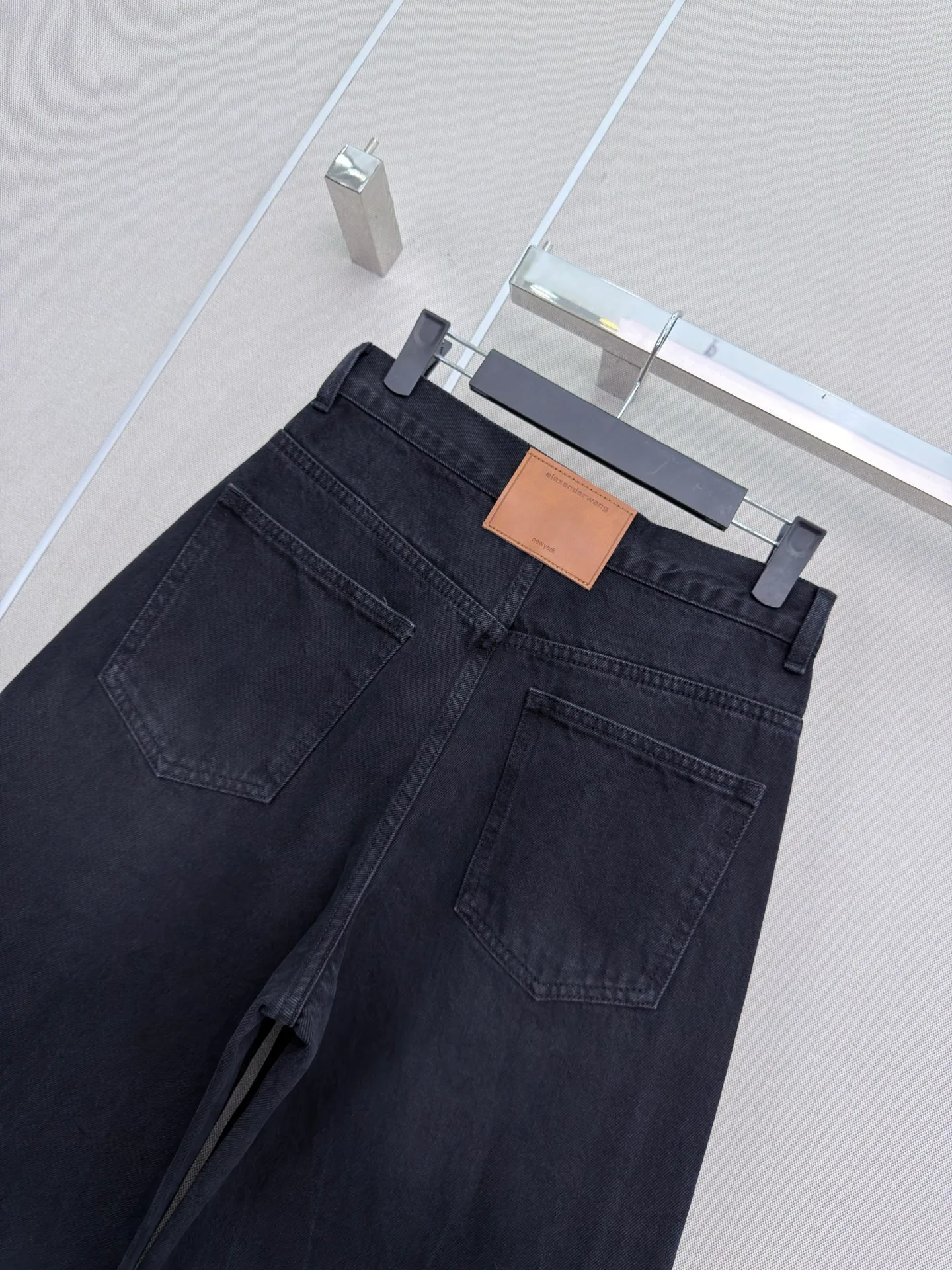Джинсы Женские Alexander Wang 19589797