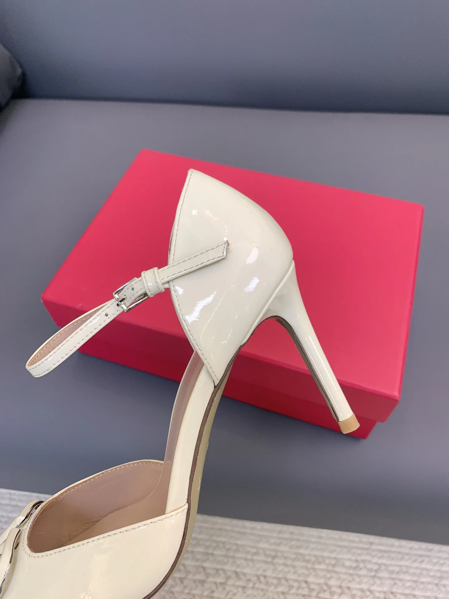 Туфли Женские Valentino 17656639