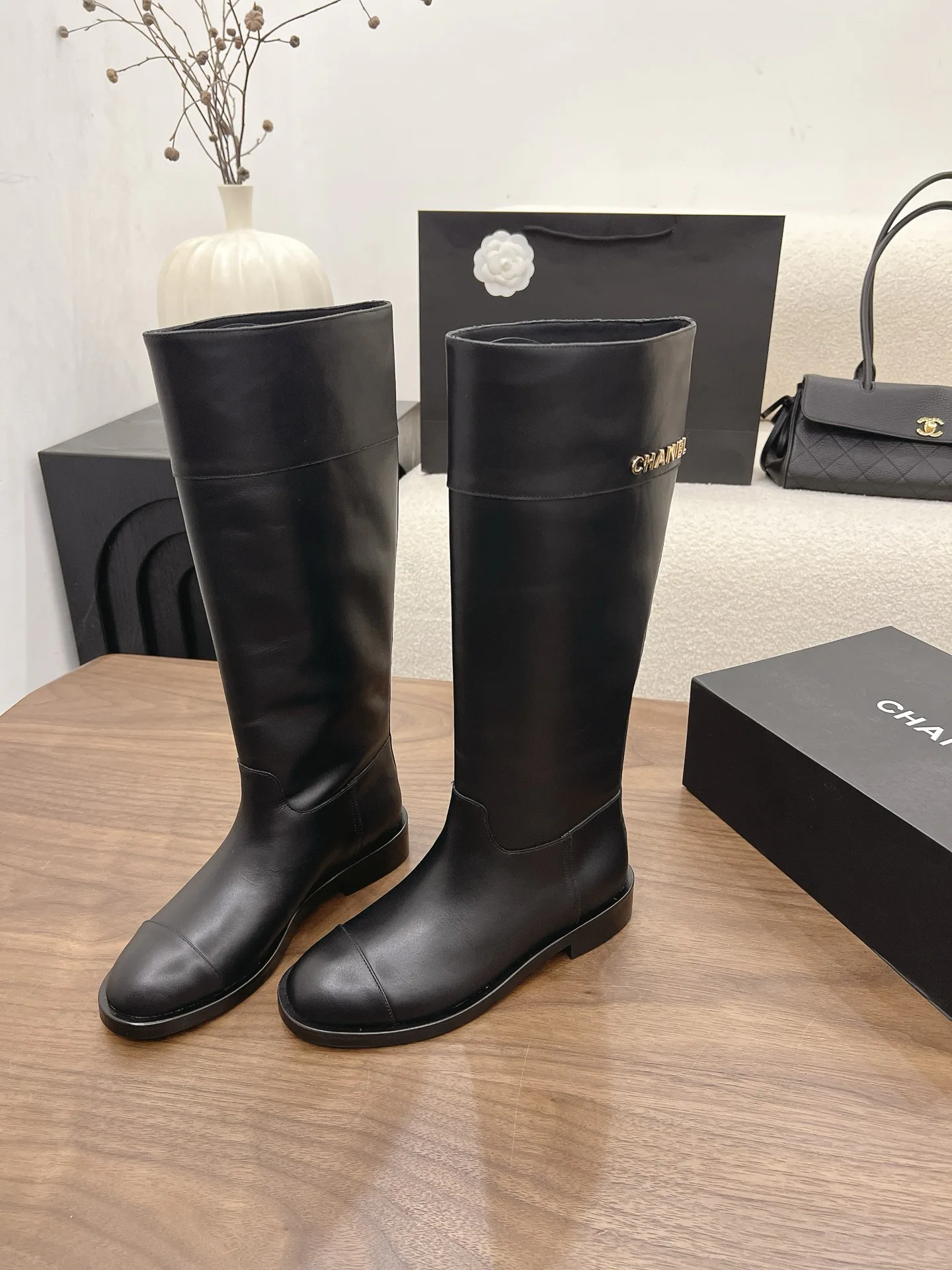 Сапоги Женские Chanel 17749610