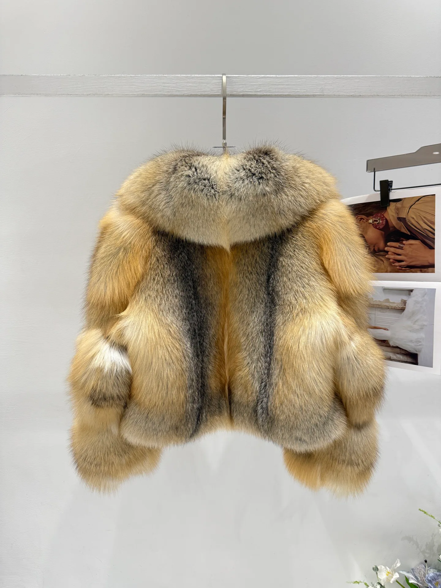 Шубы Женские Christian Dior 18343498