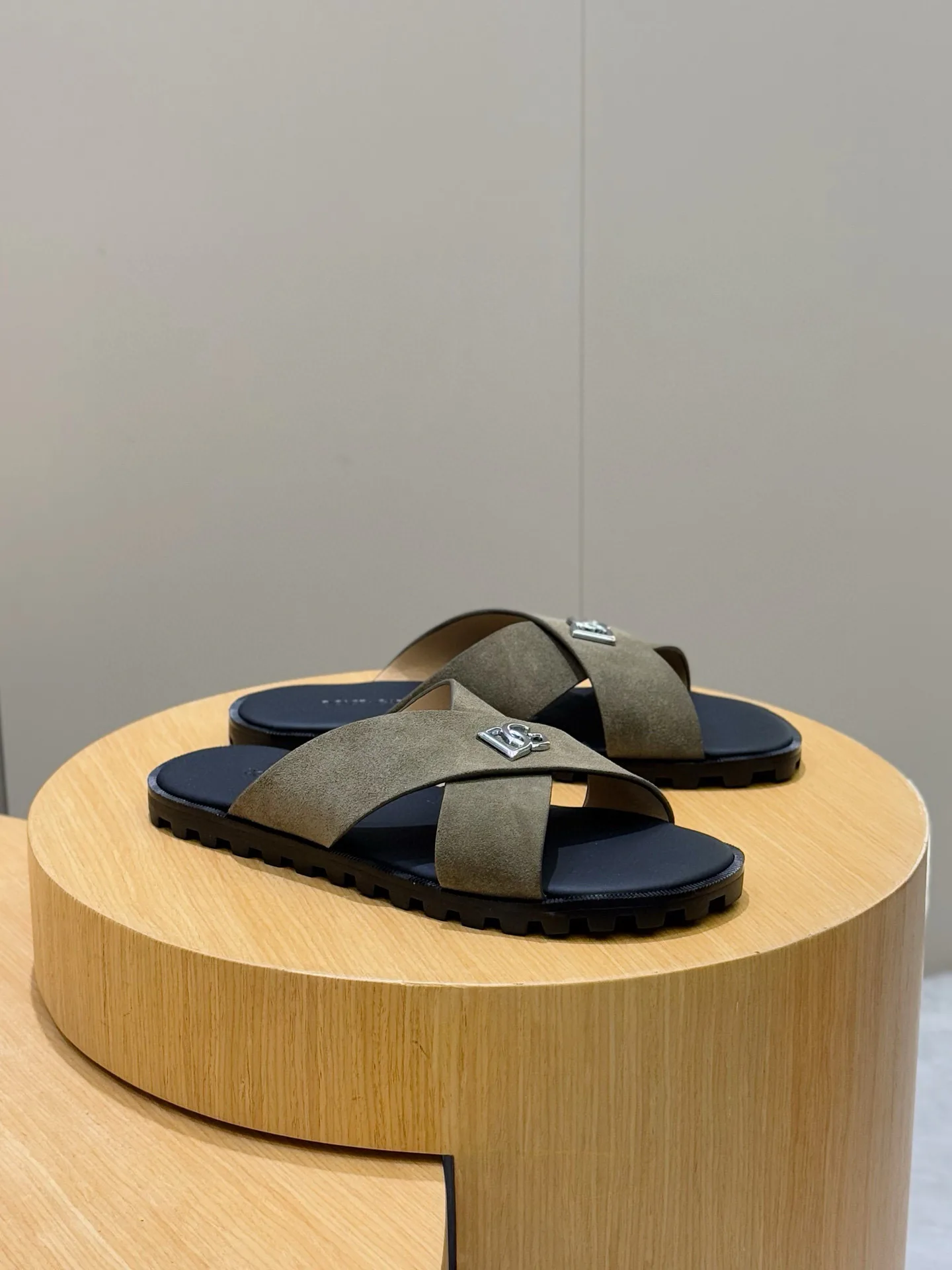 Шлепанцы Мужские Dolce & Gabbana 11483775