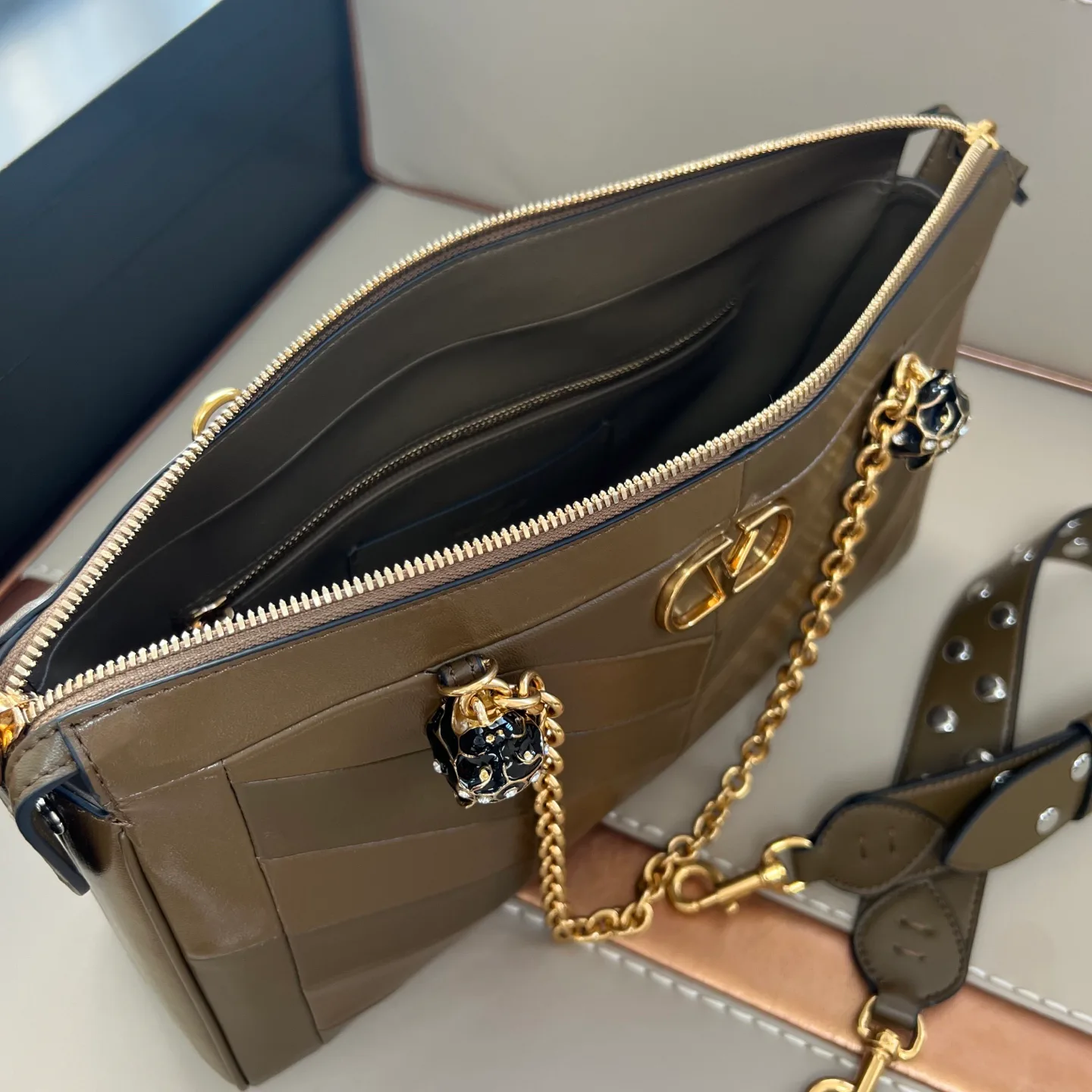 Классические Сумки Женские Valentino 8728897