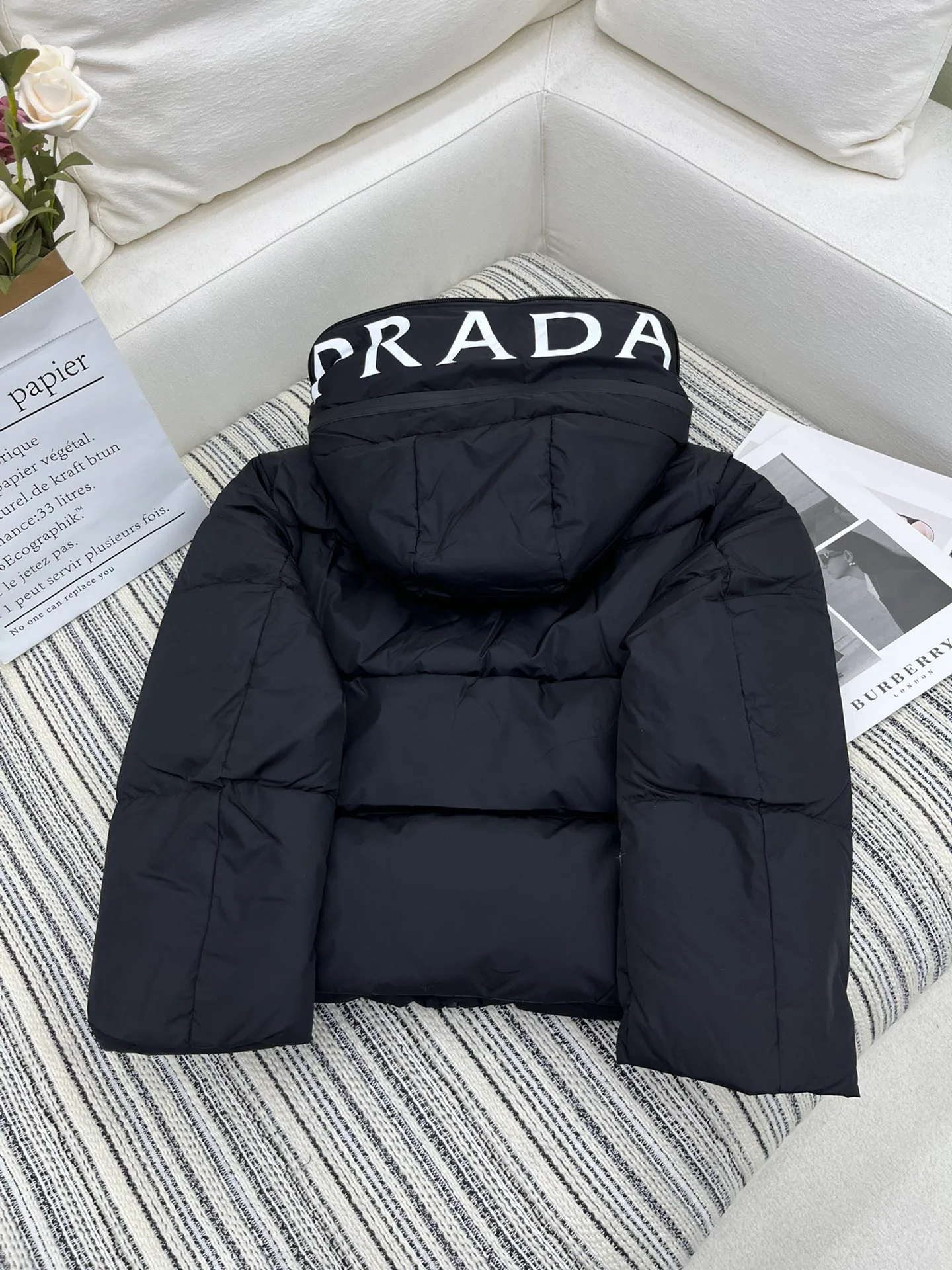Куртки И Пуховики Женские Prada 863431