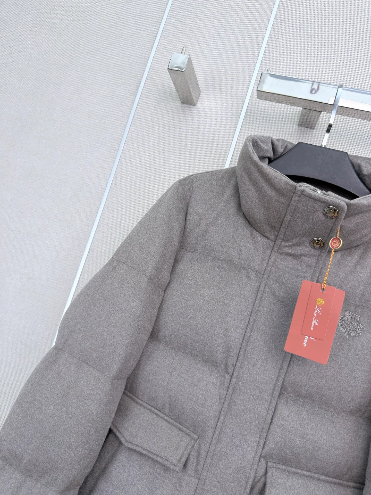 Куртки И Пуховики Женские Loro Piana 18108713