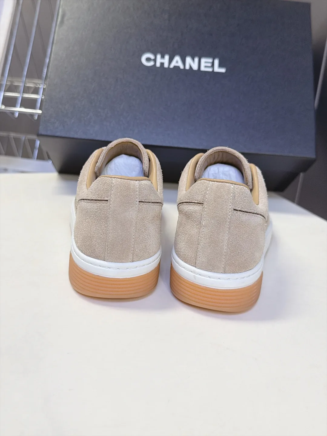 Кроссовки Женские Chanel 18703398