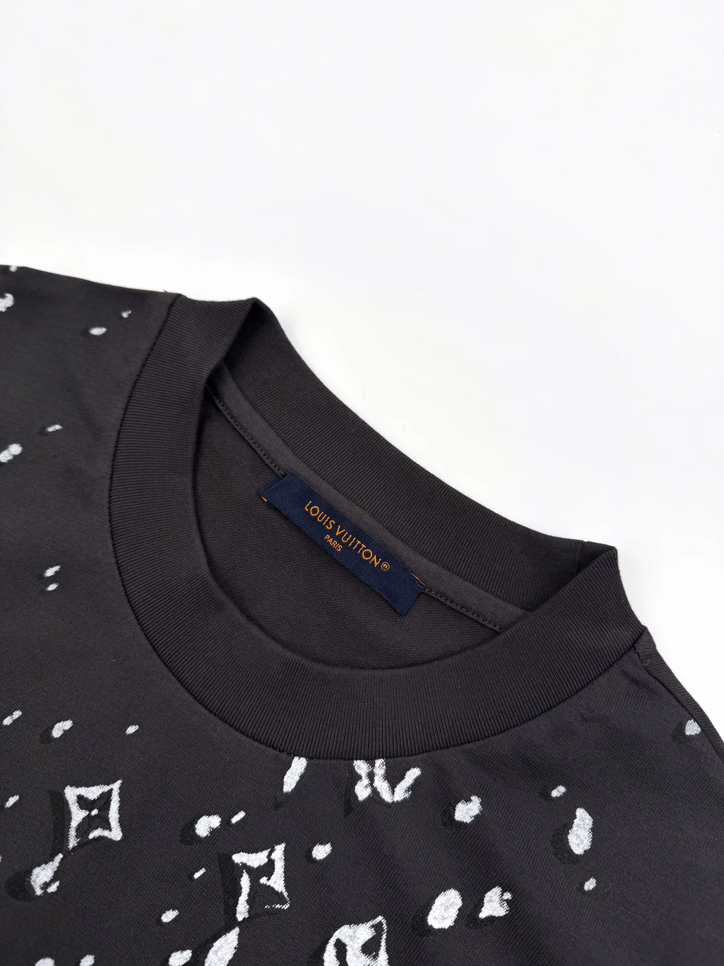 Футболки Мужские Louis Vuitton 1741368