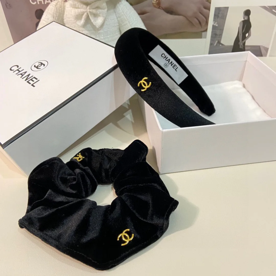 Головные Уборы Chanel 11469198
